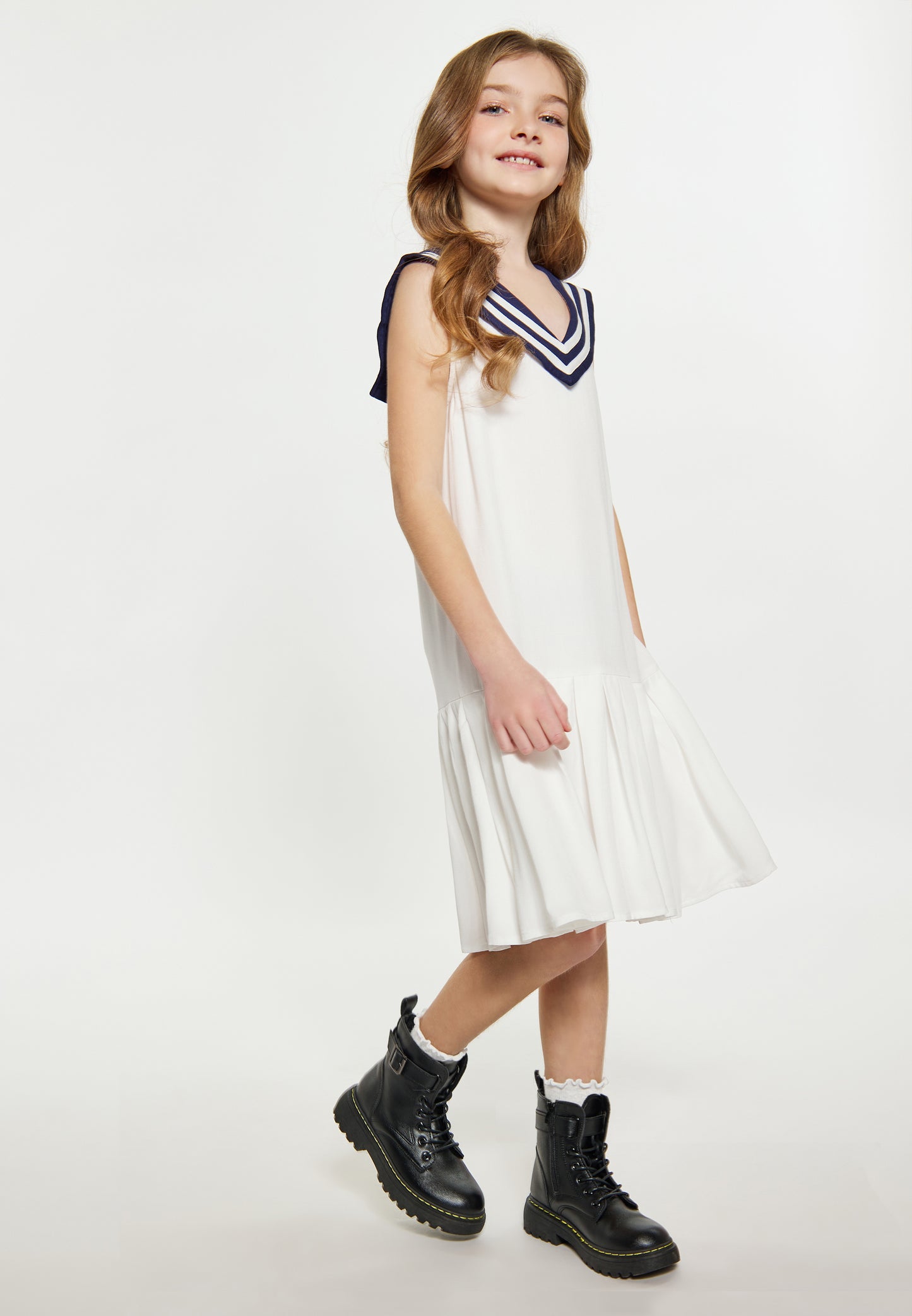 DreiMaster Vintage girl's dress