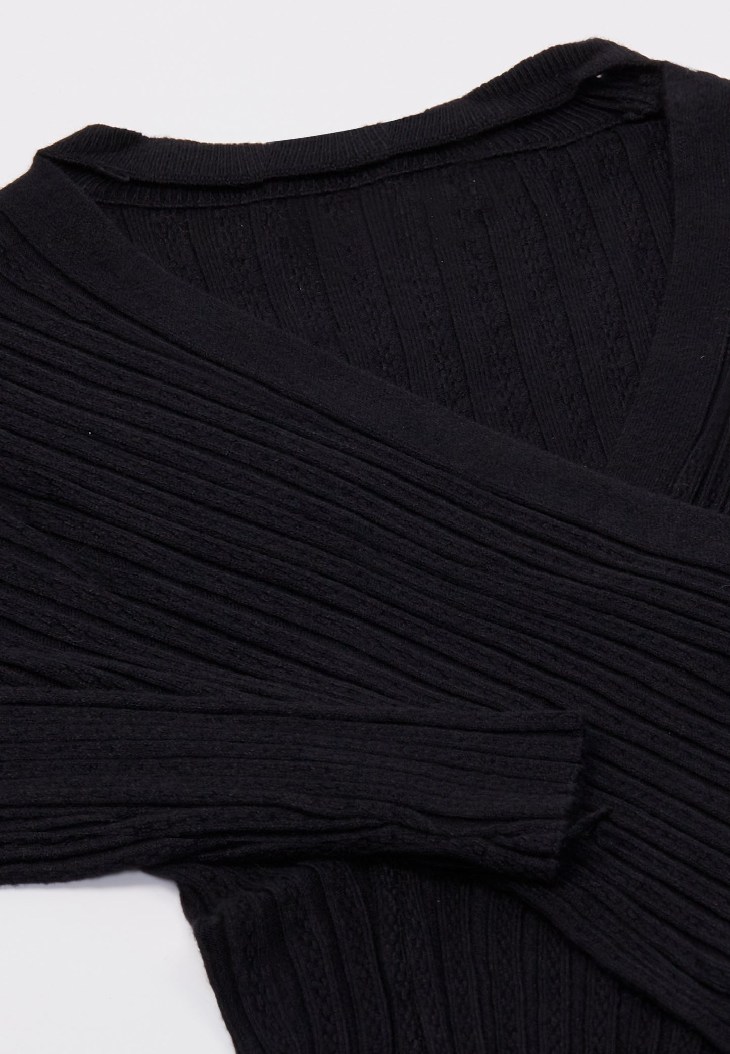 aleva women's knitted sweater