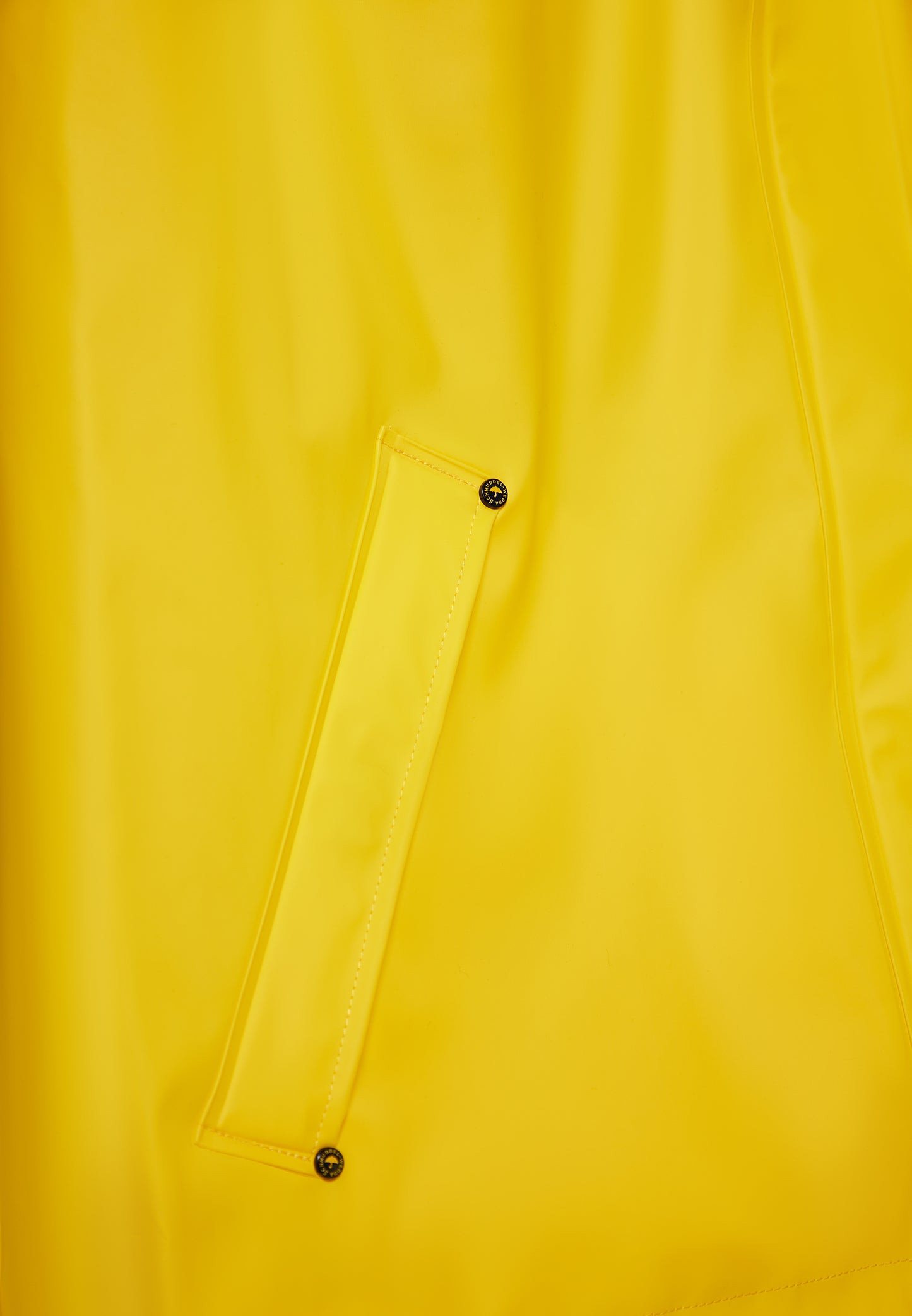 Schmuddelwedda women's curvy rain coat
