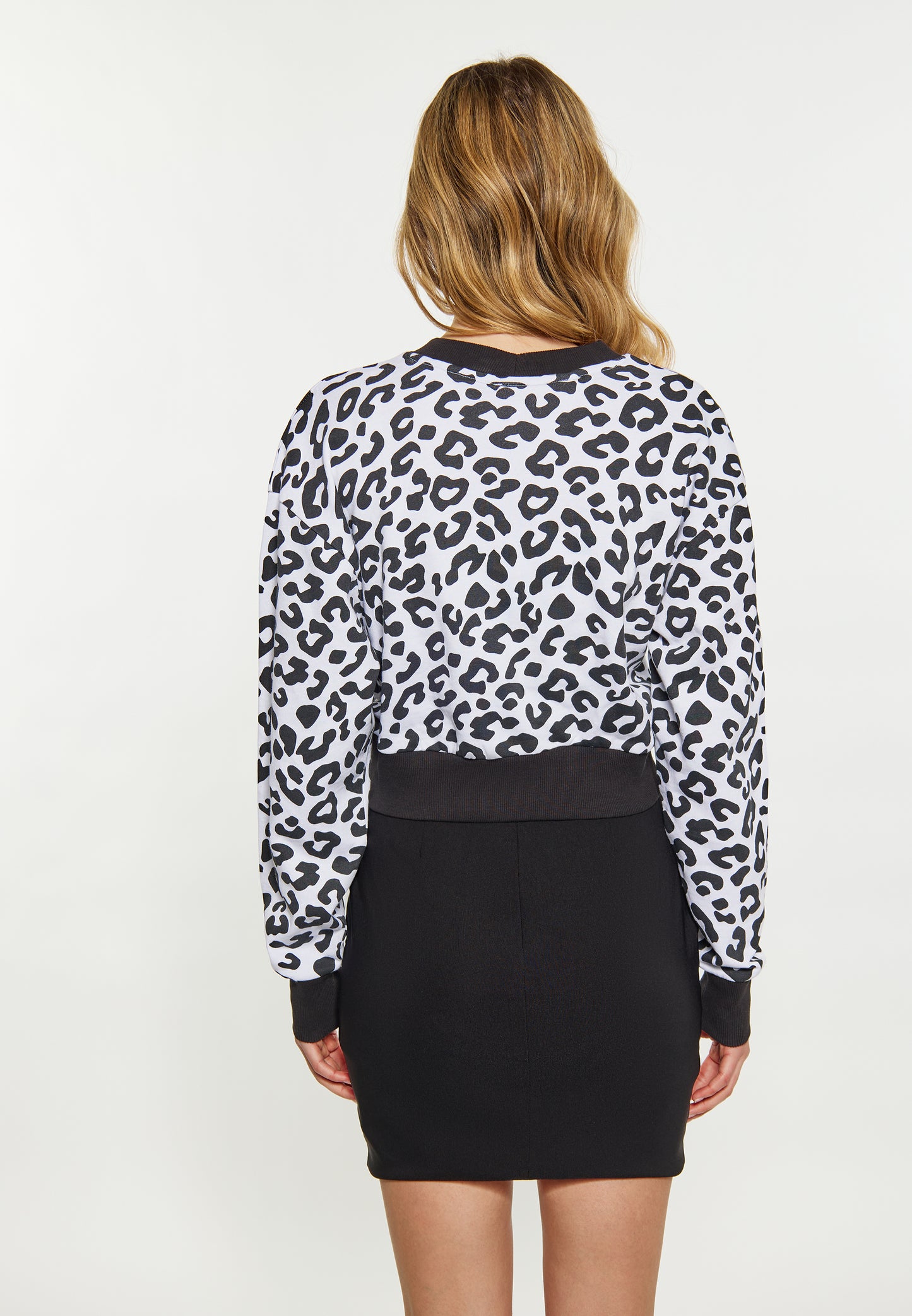 myMo women's sweatshirt