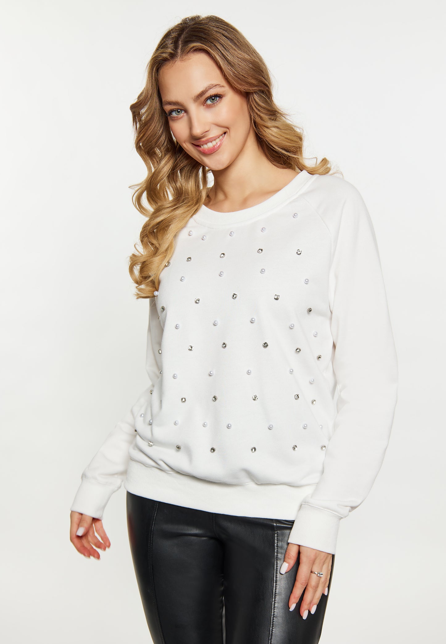 faina women's sweatshirt