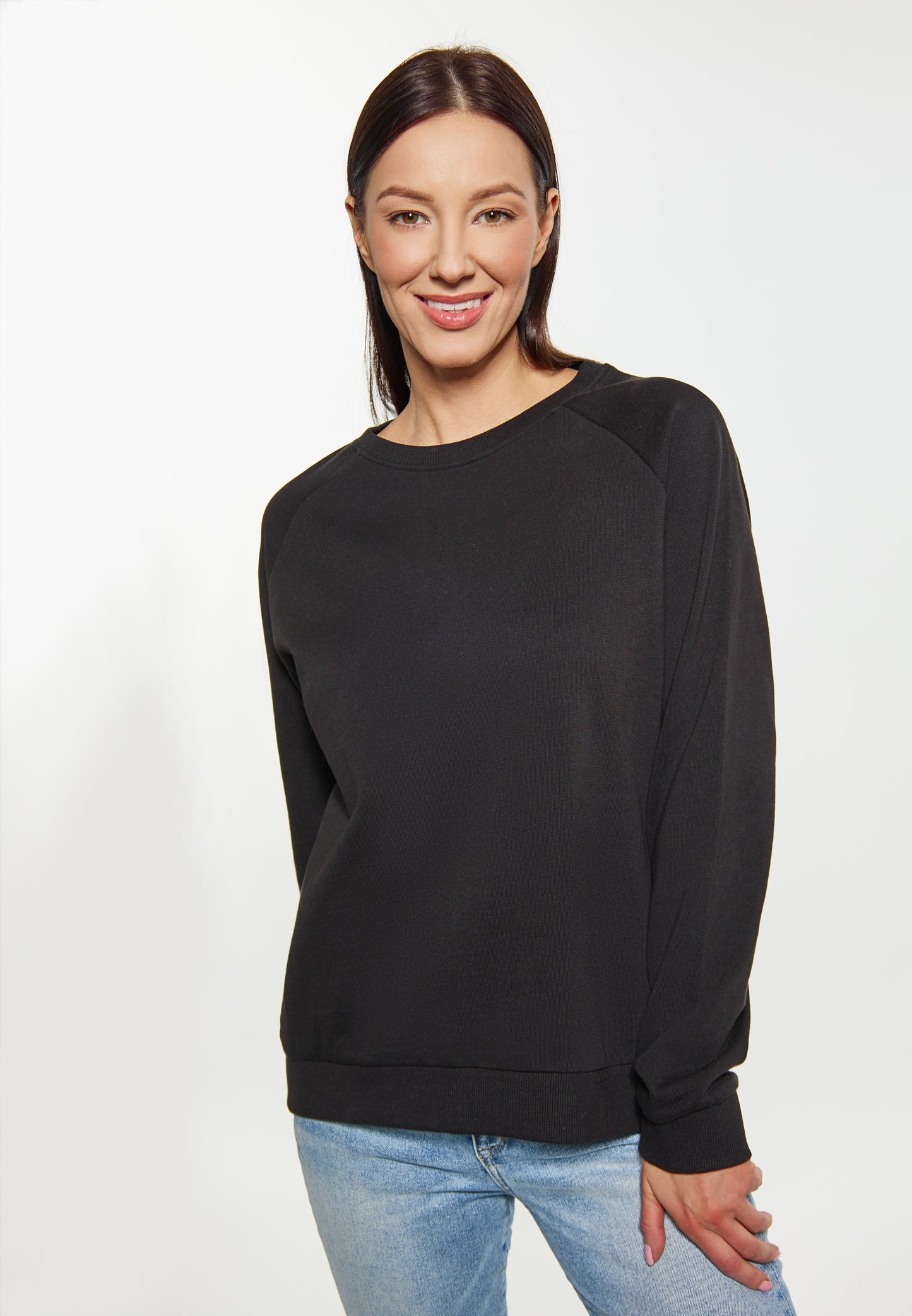 usha BLUE LABEL women's sweatshirt