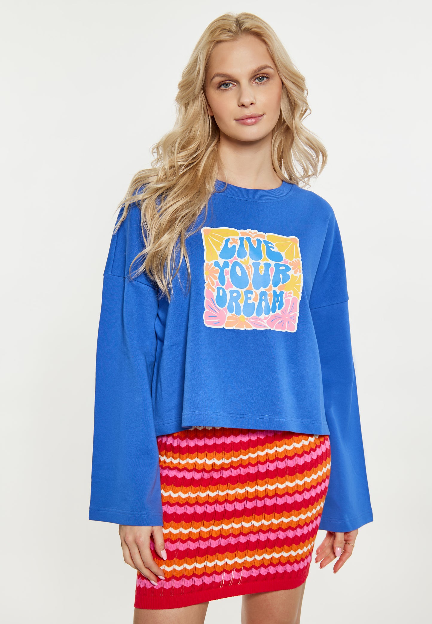 IZIA women's sweatshirt