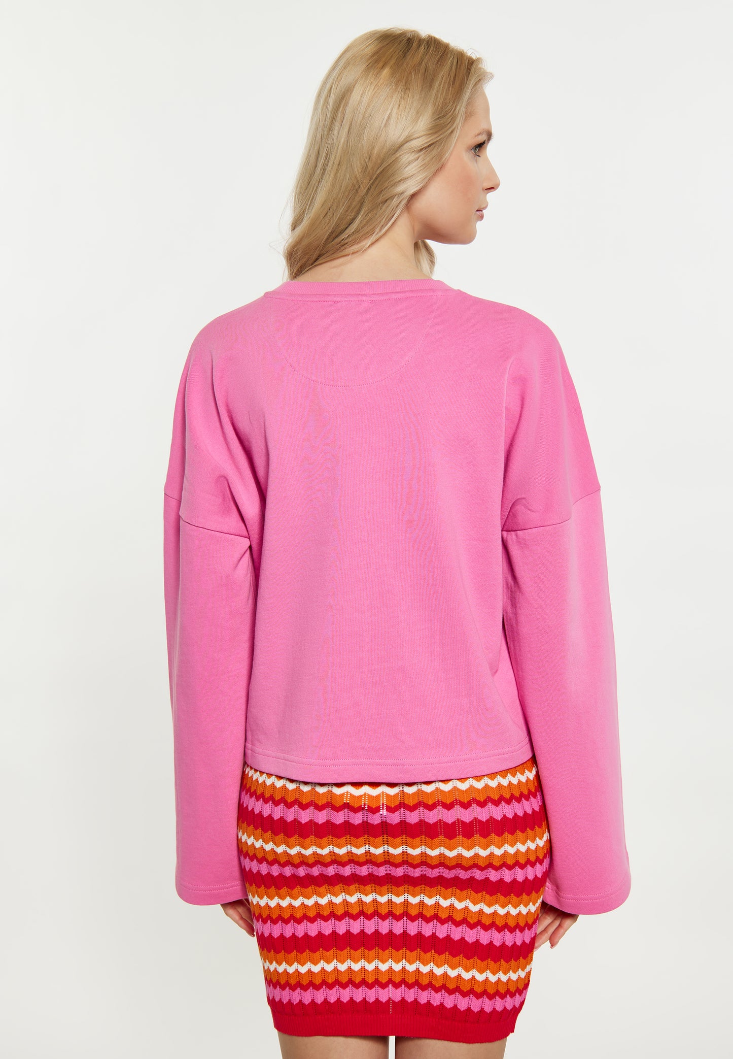 IZIA women's sweatshirt