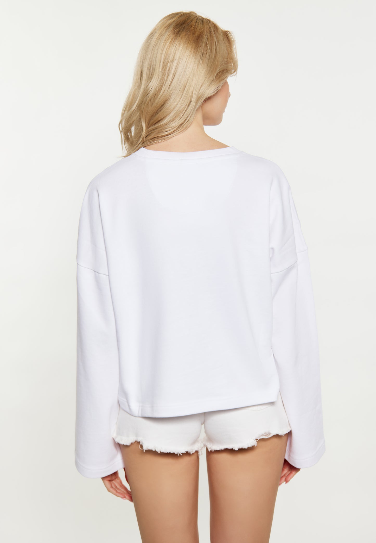 IZIA women's sweatshirt