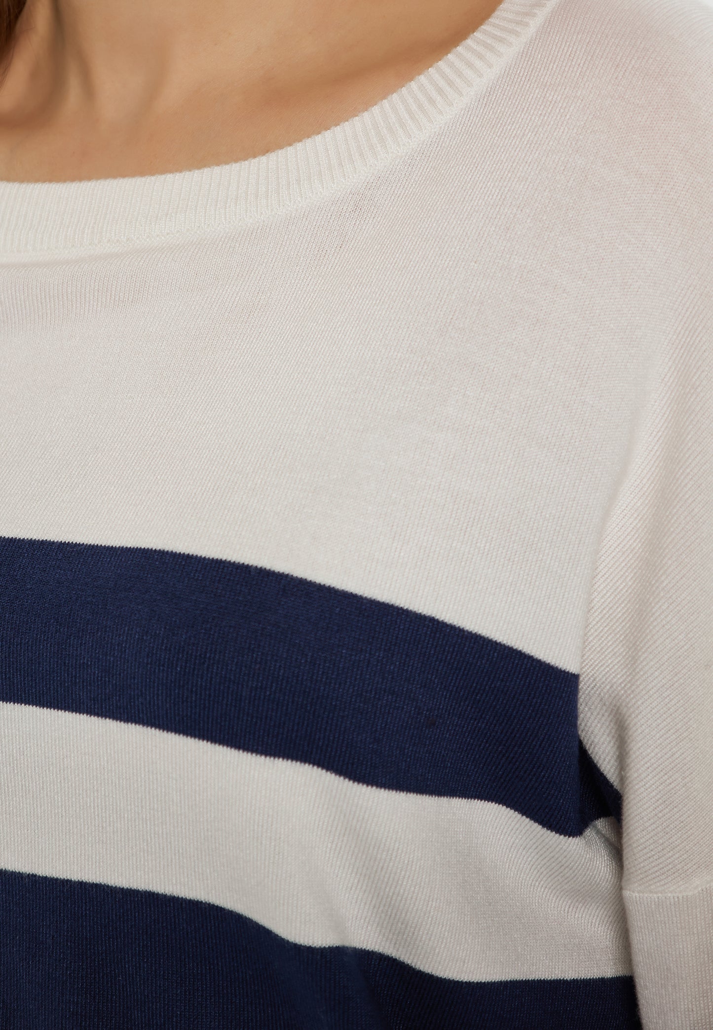 usha BLUE LABEL damski sweter