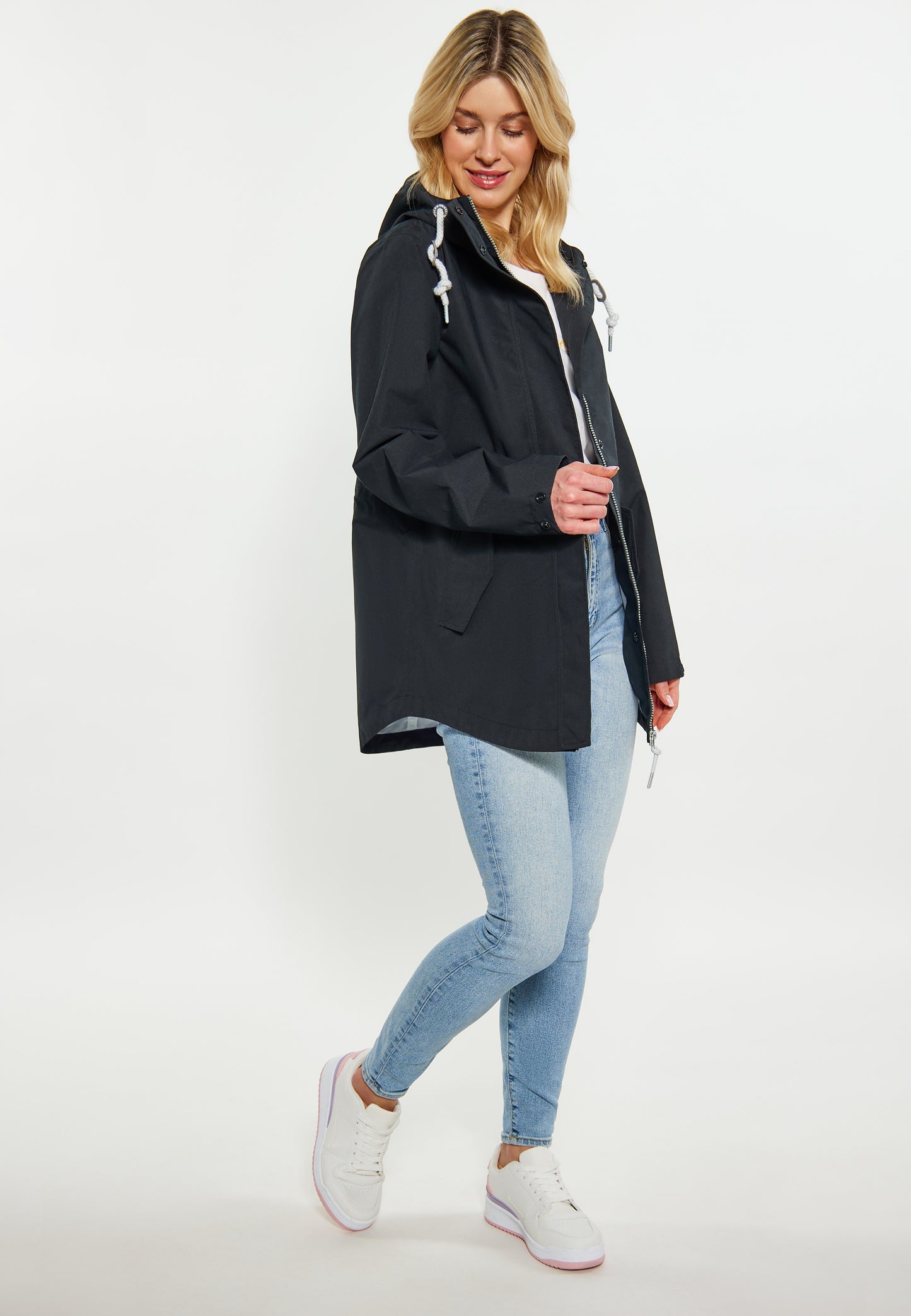 Schmuddelwedda women's rain jacket