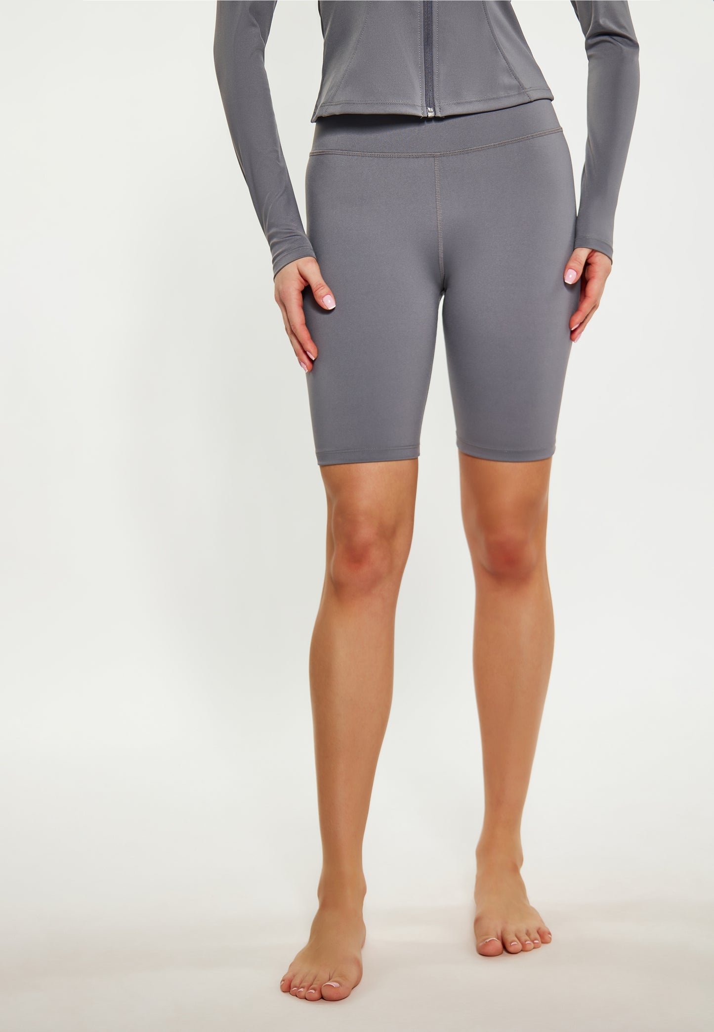IZIA women's shorts