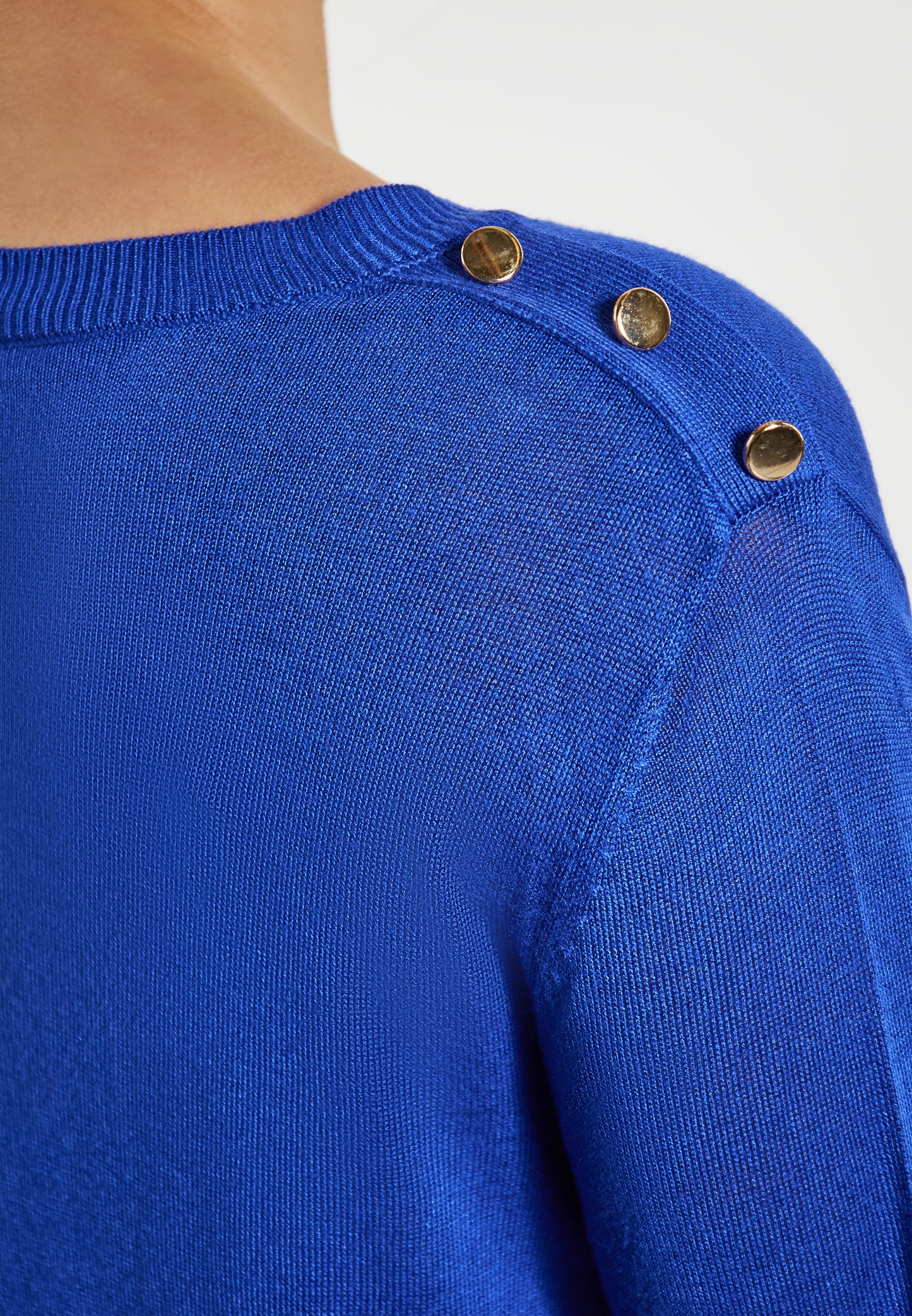 NAEMI women's blouse