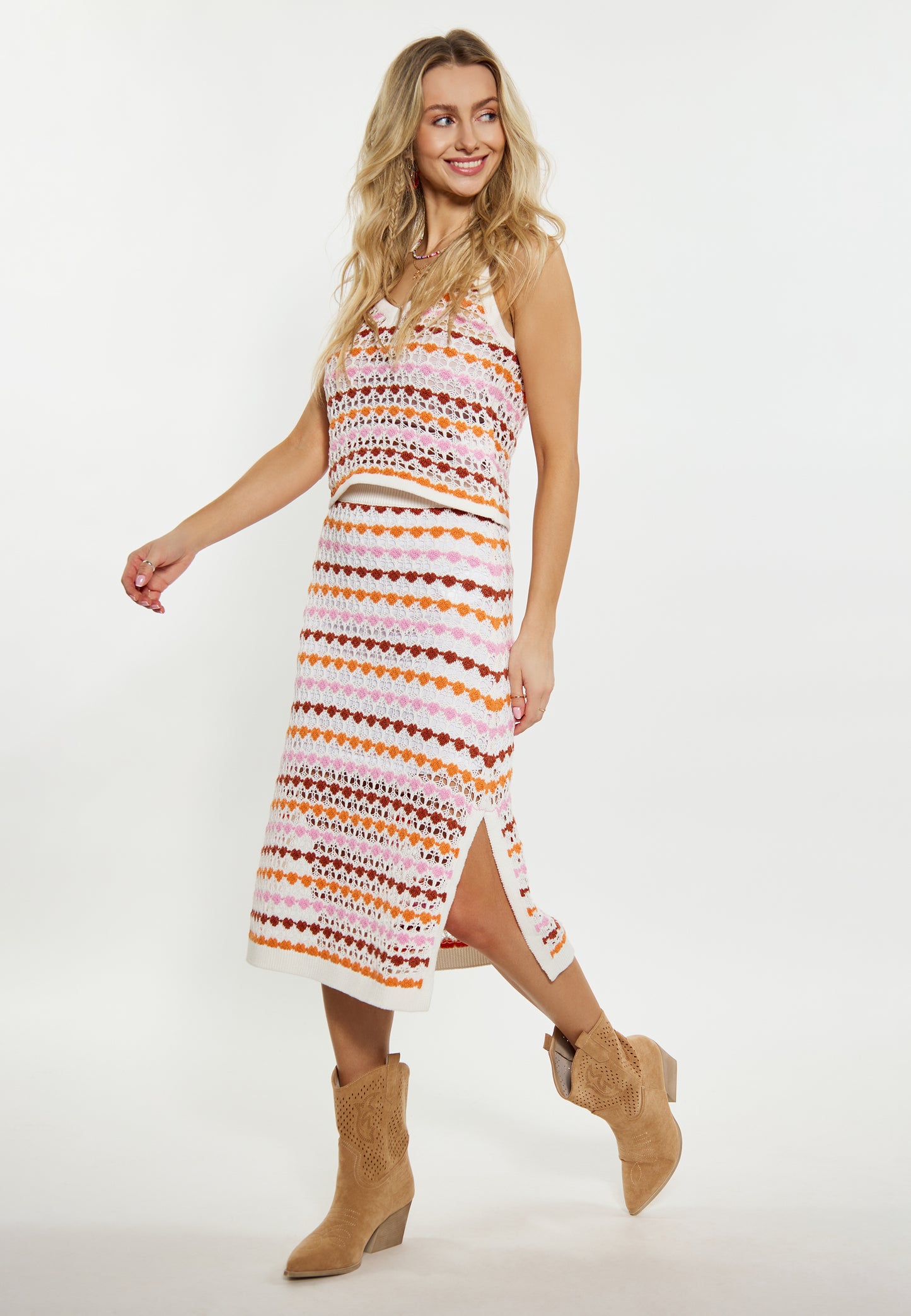 IZIA women's skirt