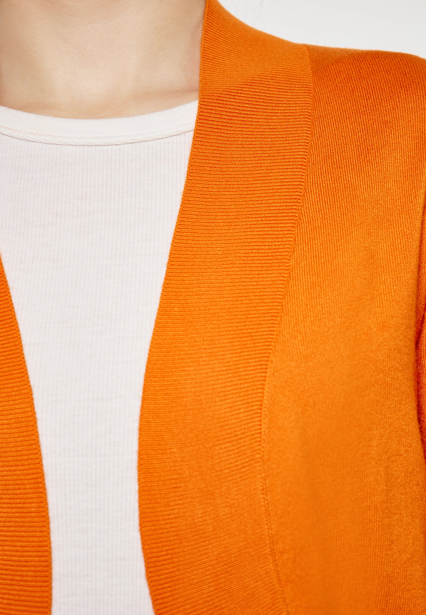 NAEMI women's cardigan
