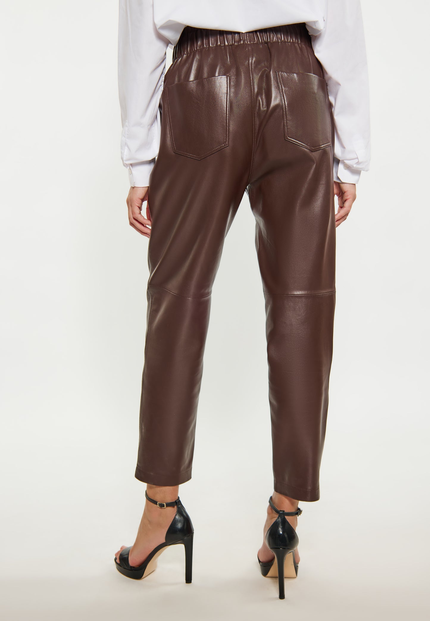 faina women's pants