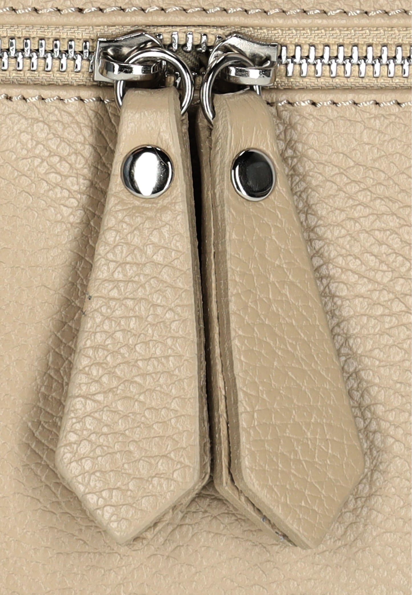 faina women's shoulder bag