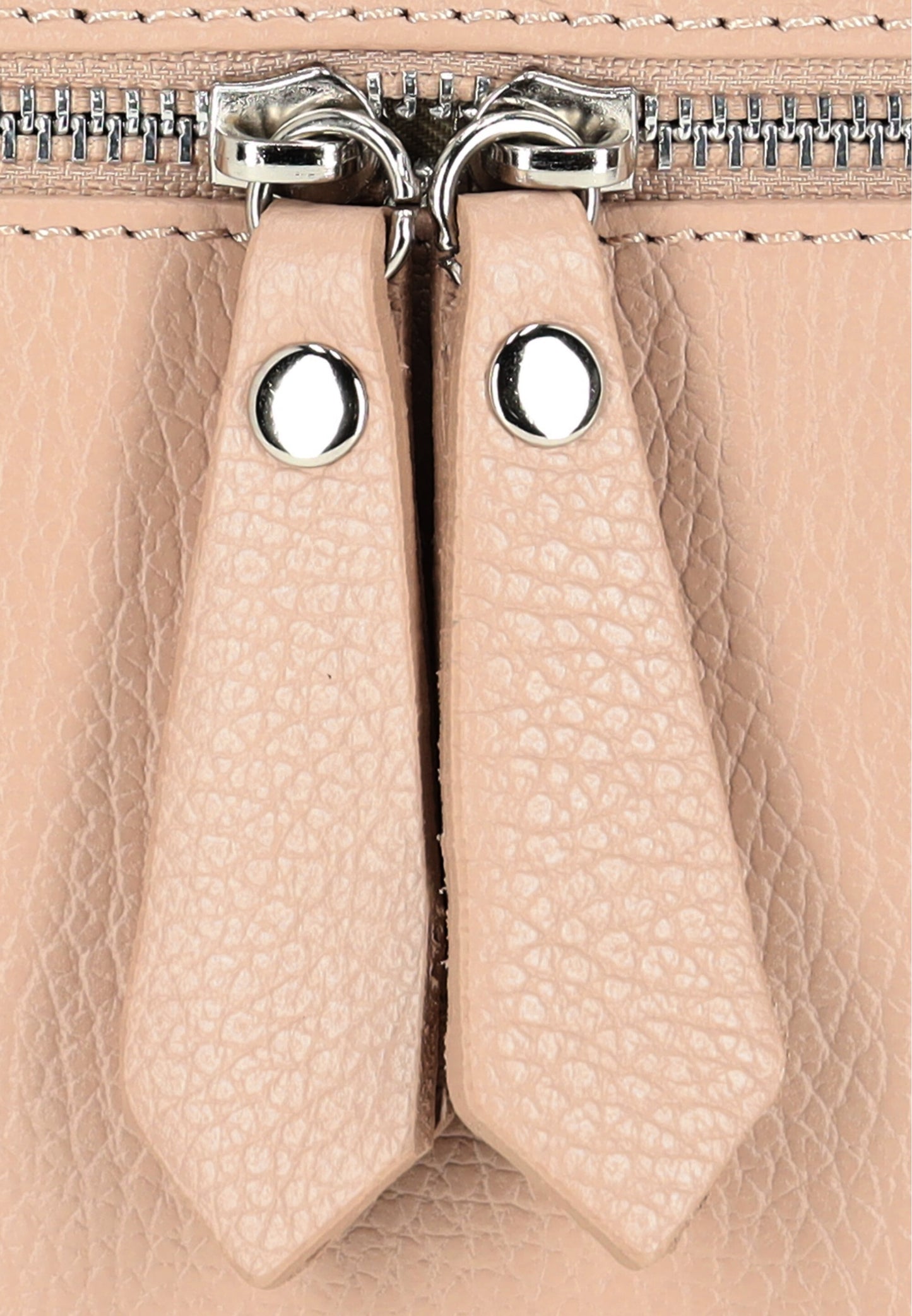 faina women's shoulder bag