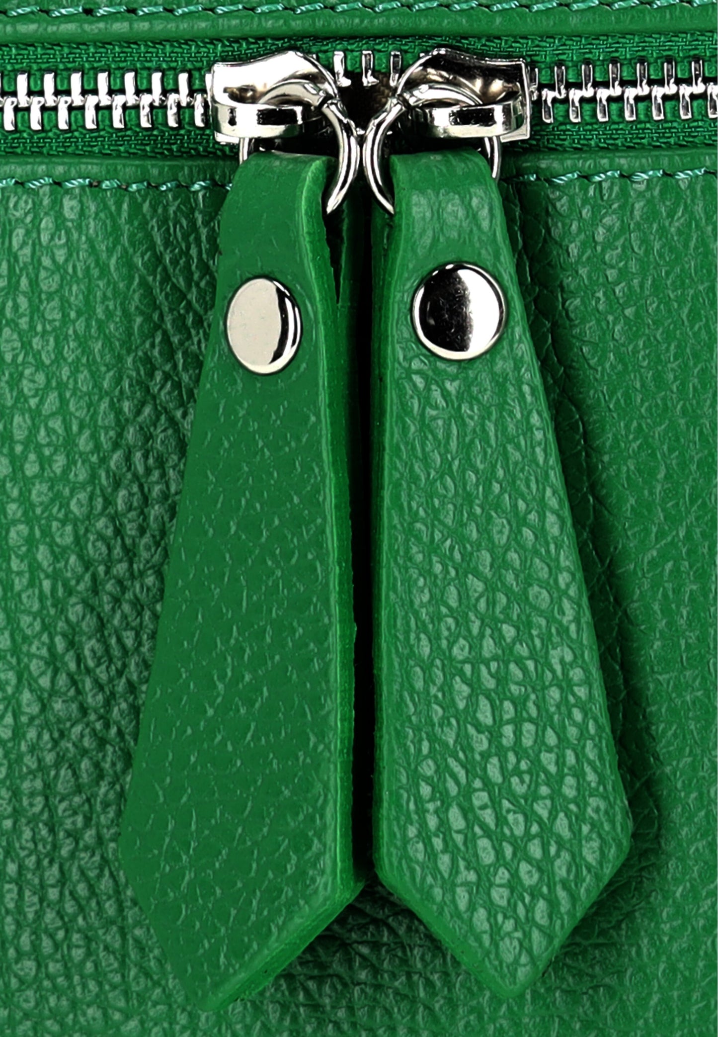 faina women's shoulder bag