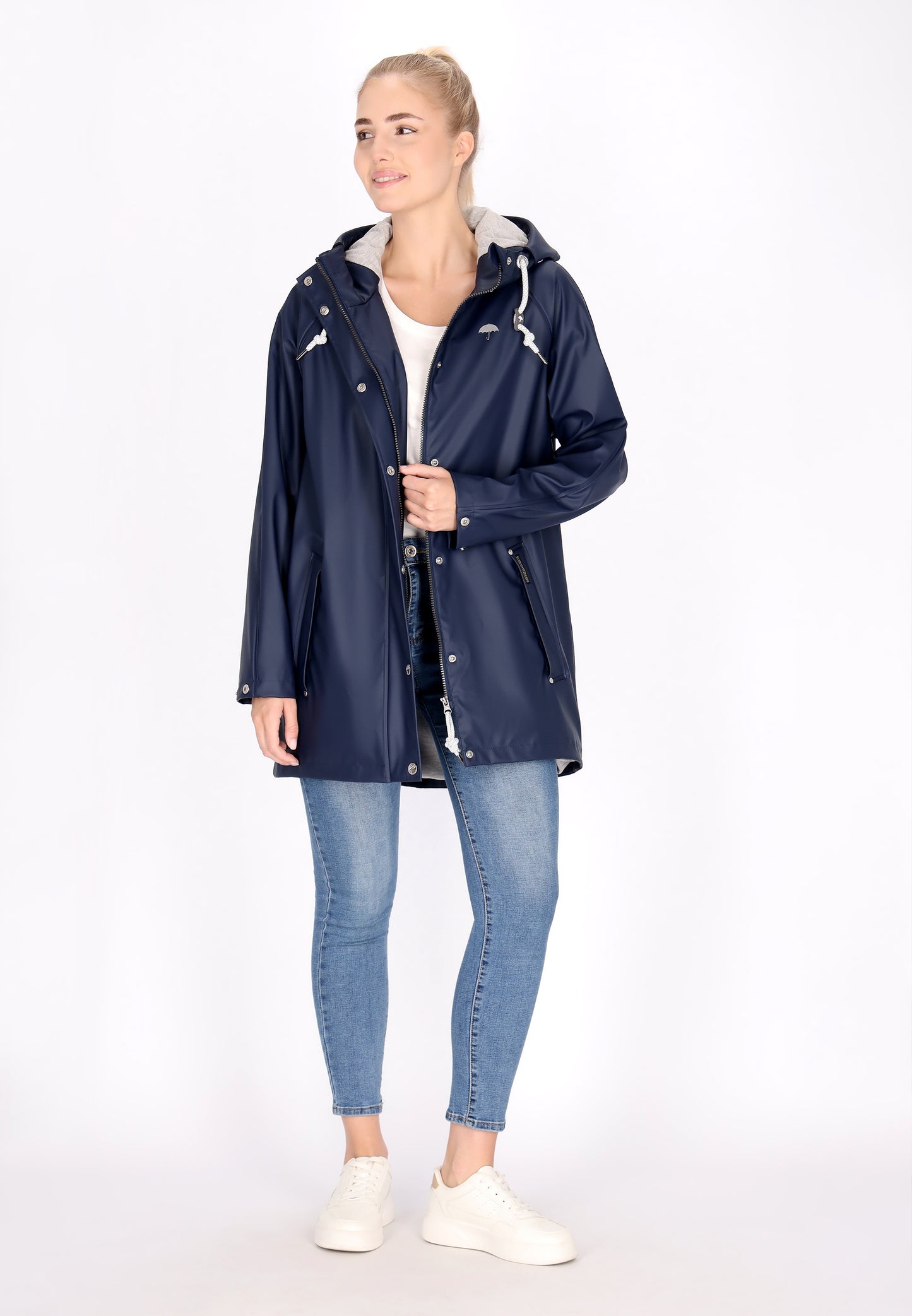 Schmuddelwedda women's rain coat