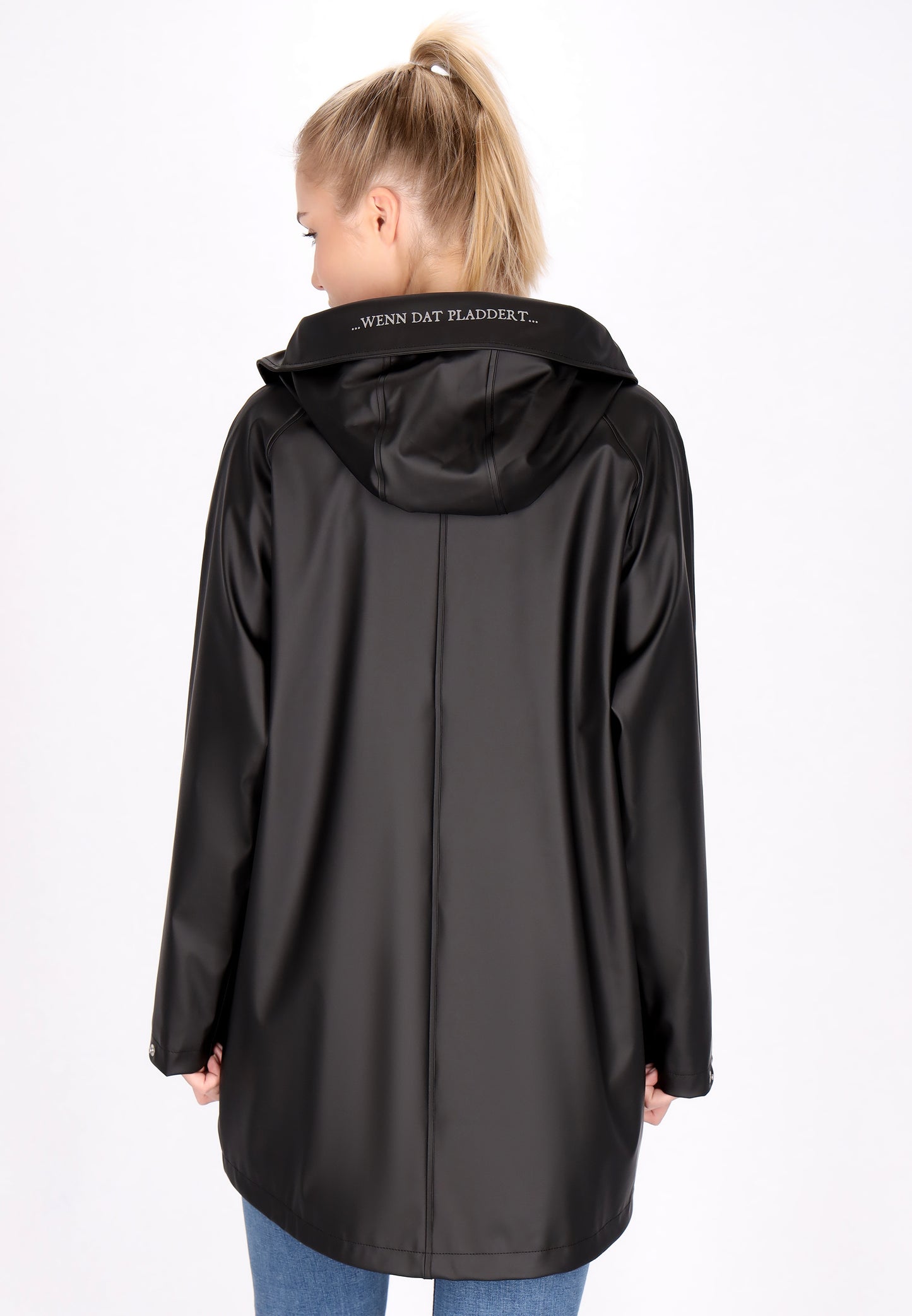 Schmuddelwedda women's rain coat