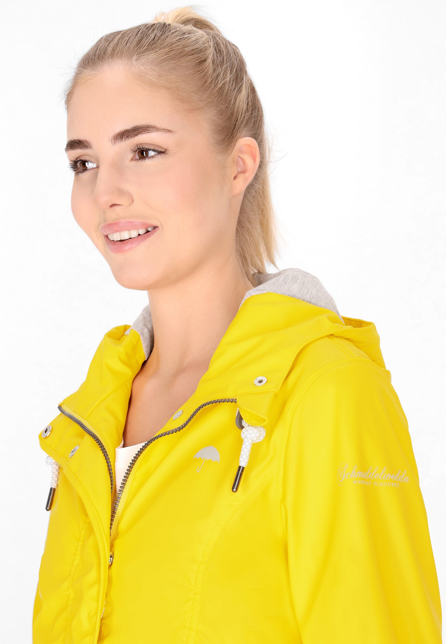 Schmuddelwedda women's rain coat