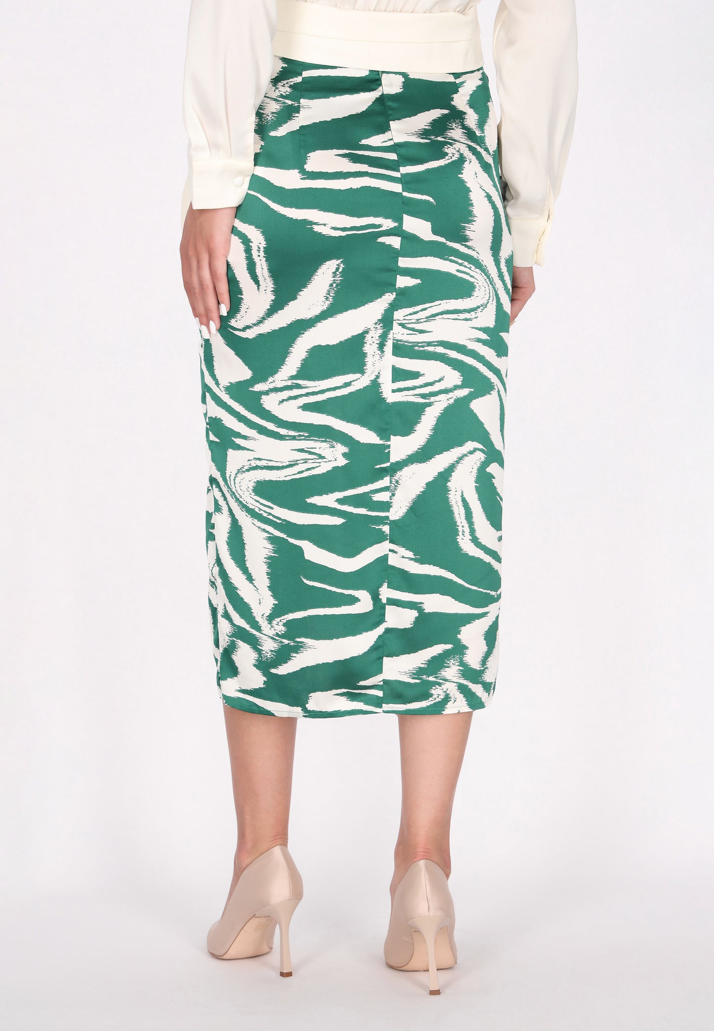 faina women's skirt