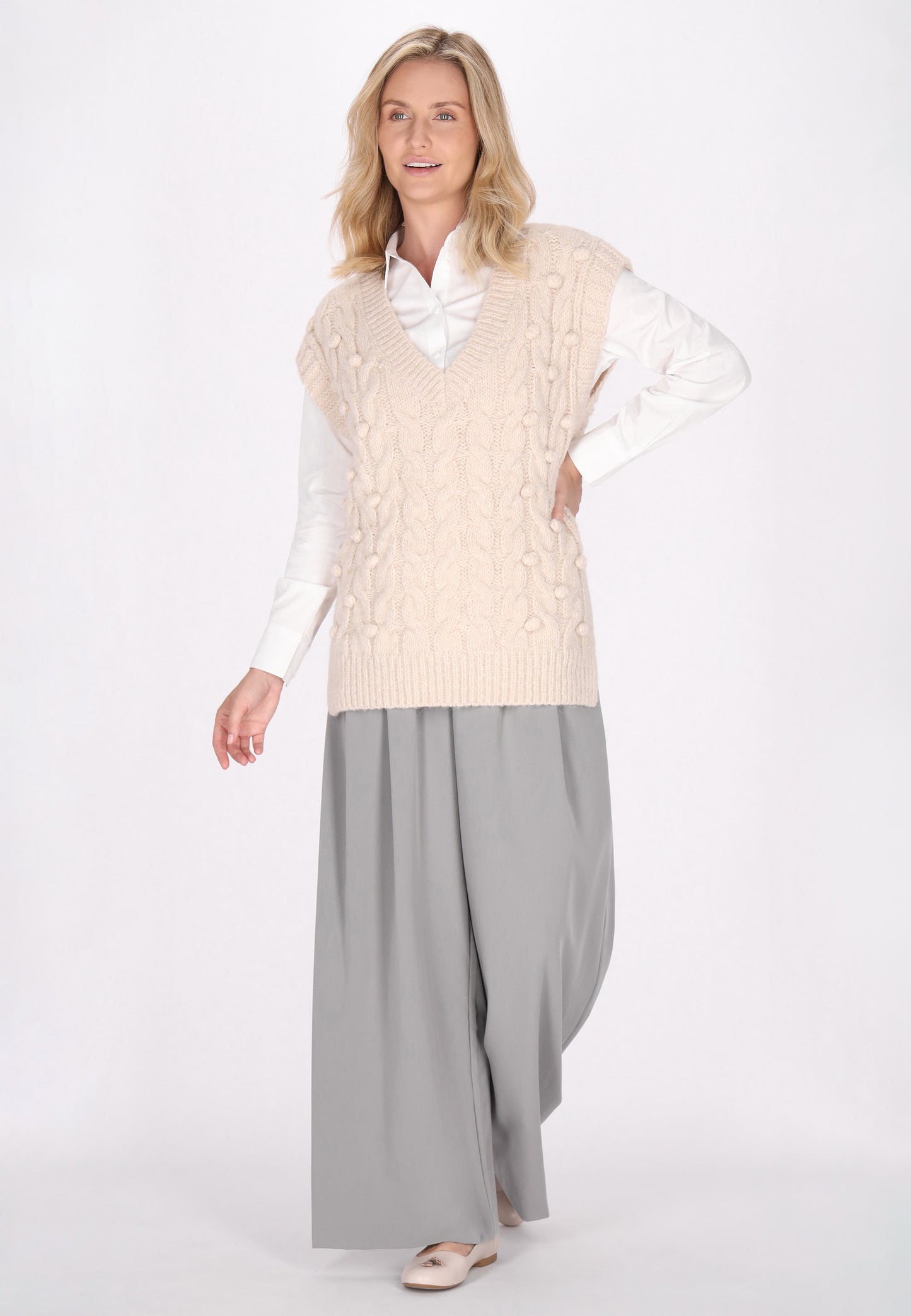 usha WHITE LABEL women's sweater vest