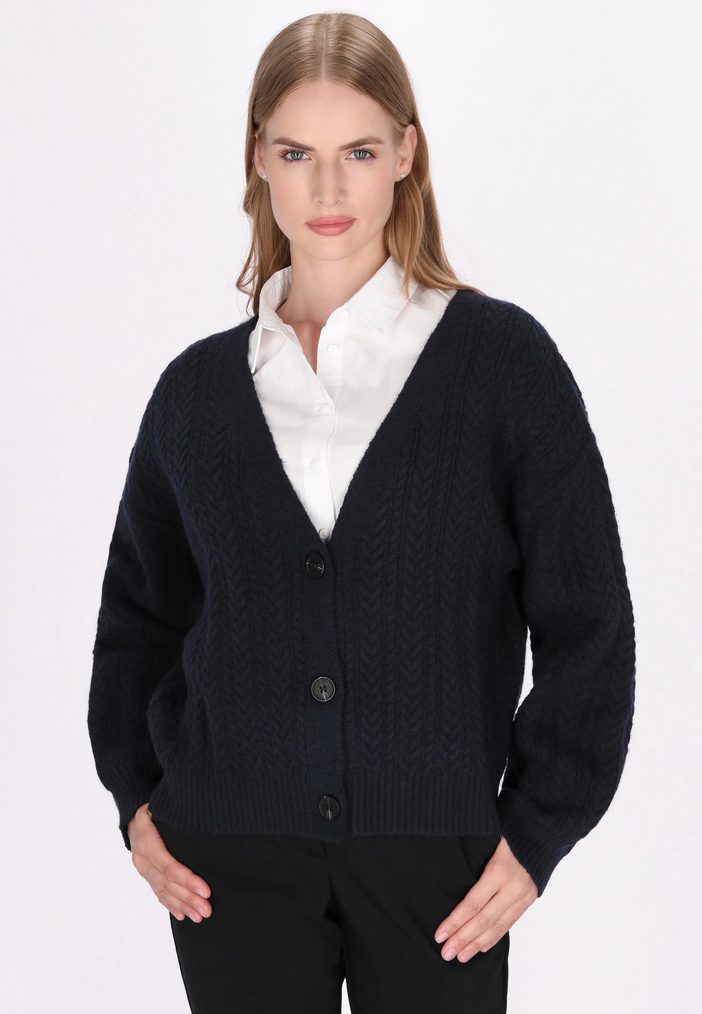 DreiMaster Klassik women's cardigan