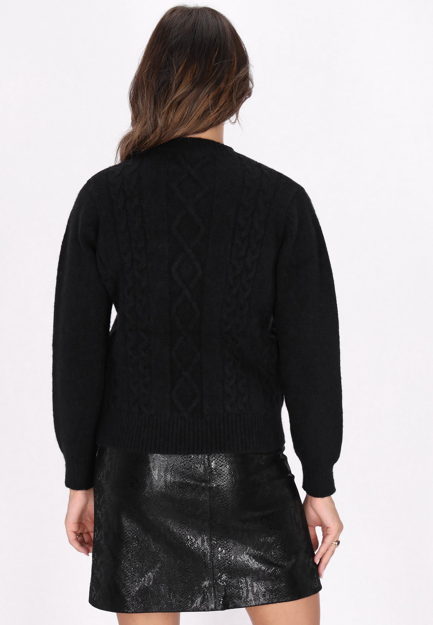 faina women's sweater