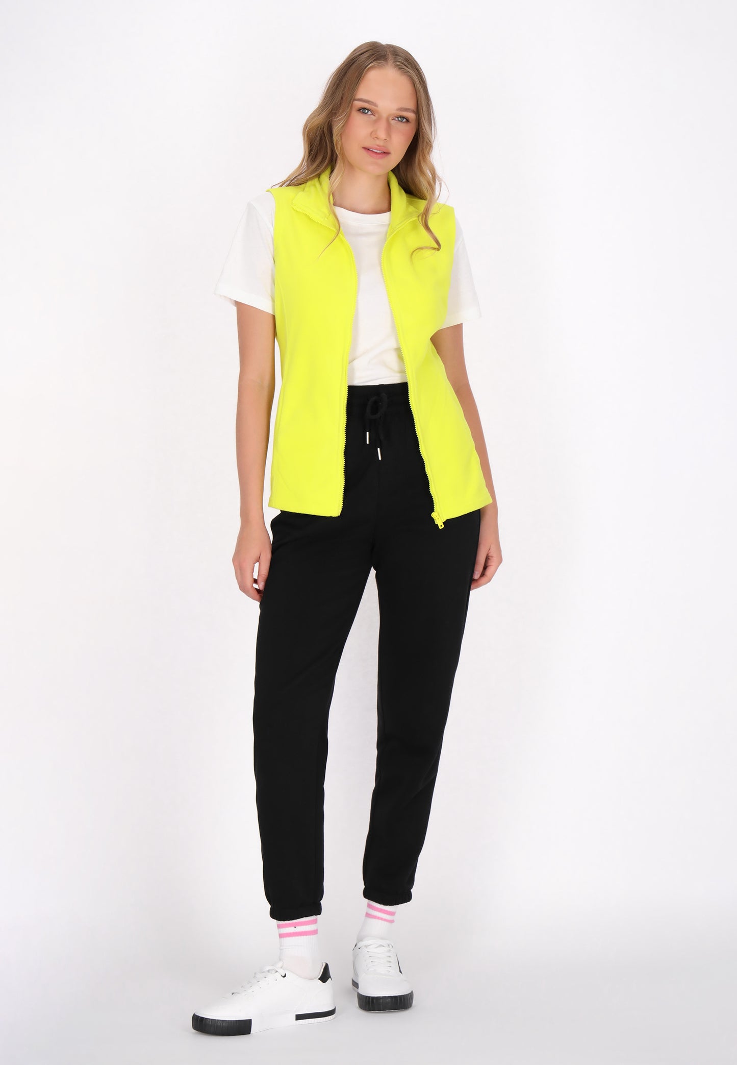 myMo ATHLSR women's vest