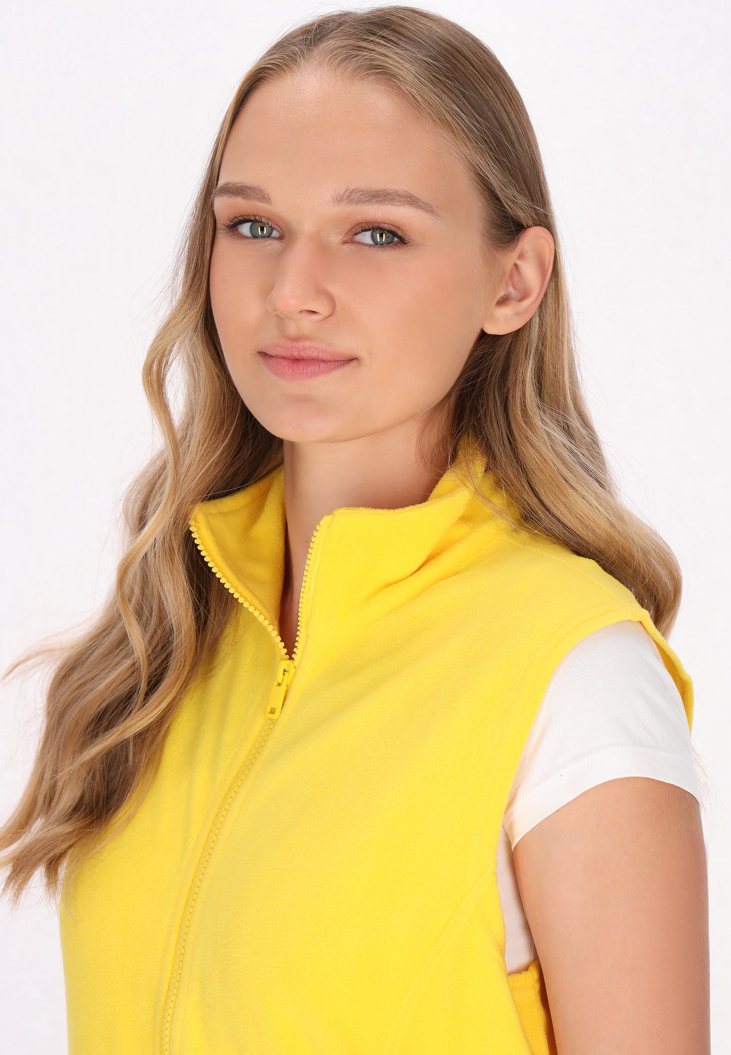 myMo women's vest