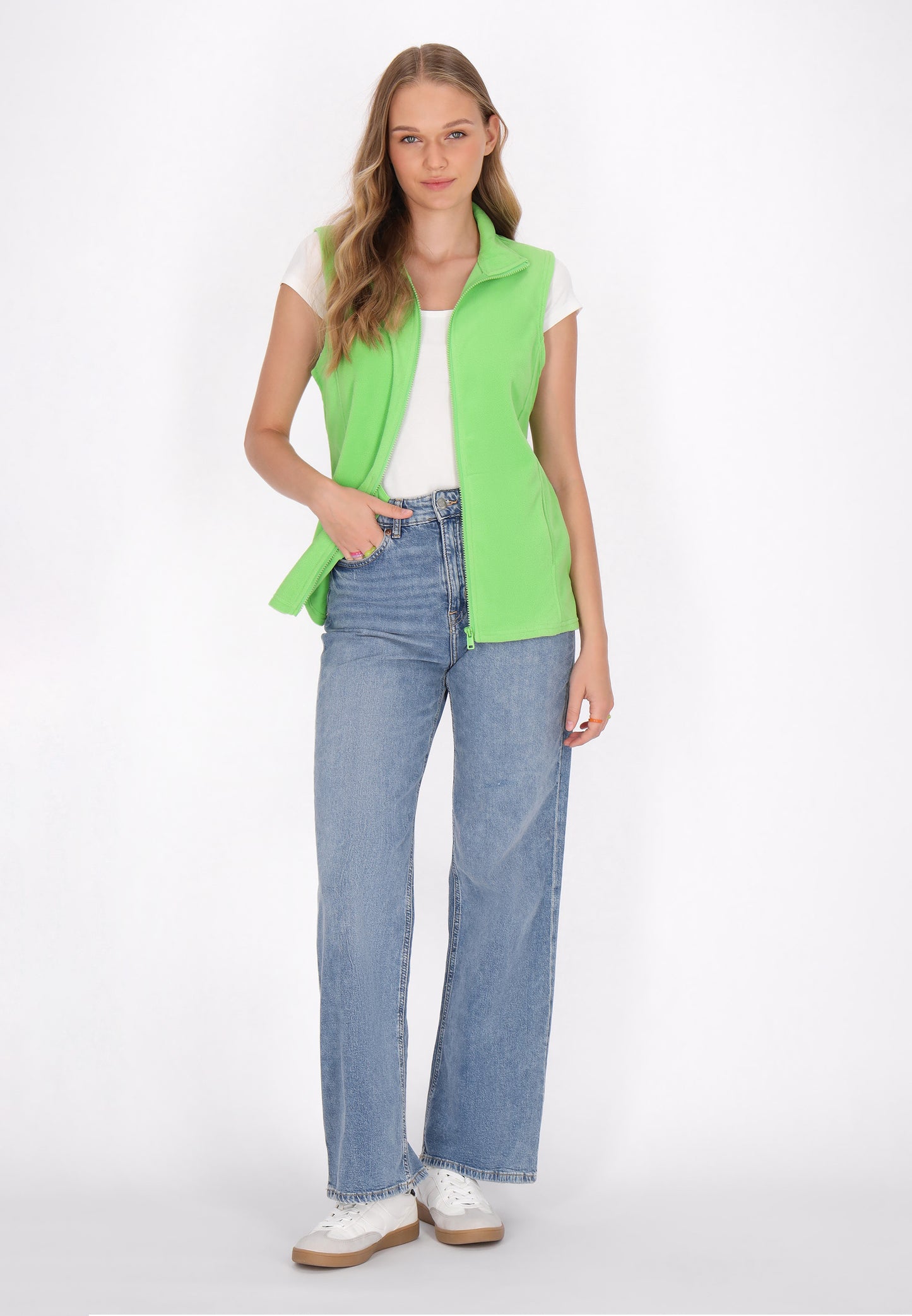 myMo women's vest
