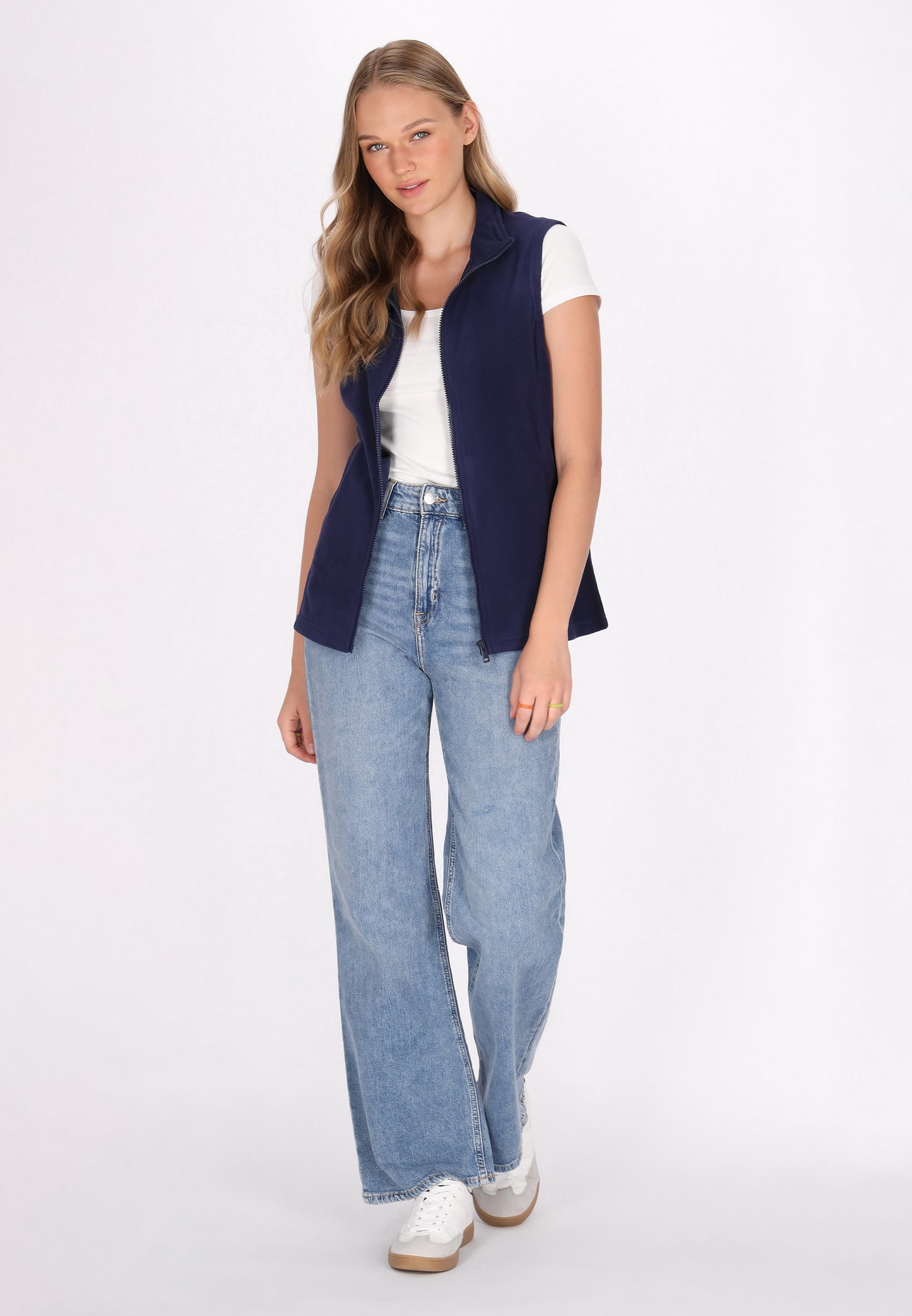 myMo women's vest