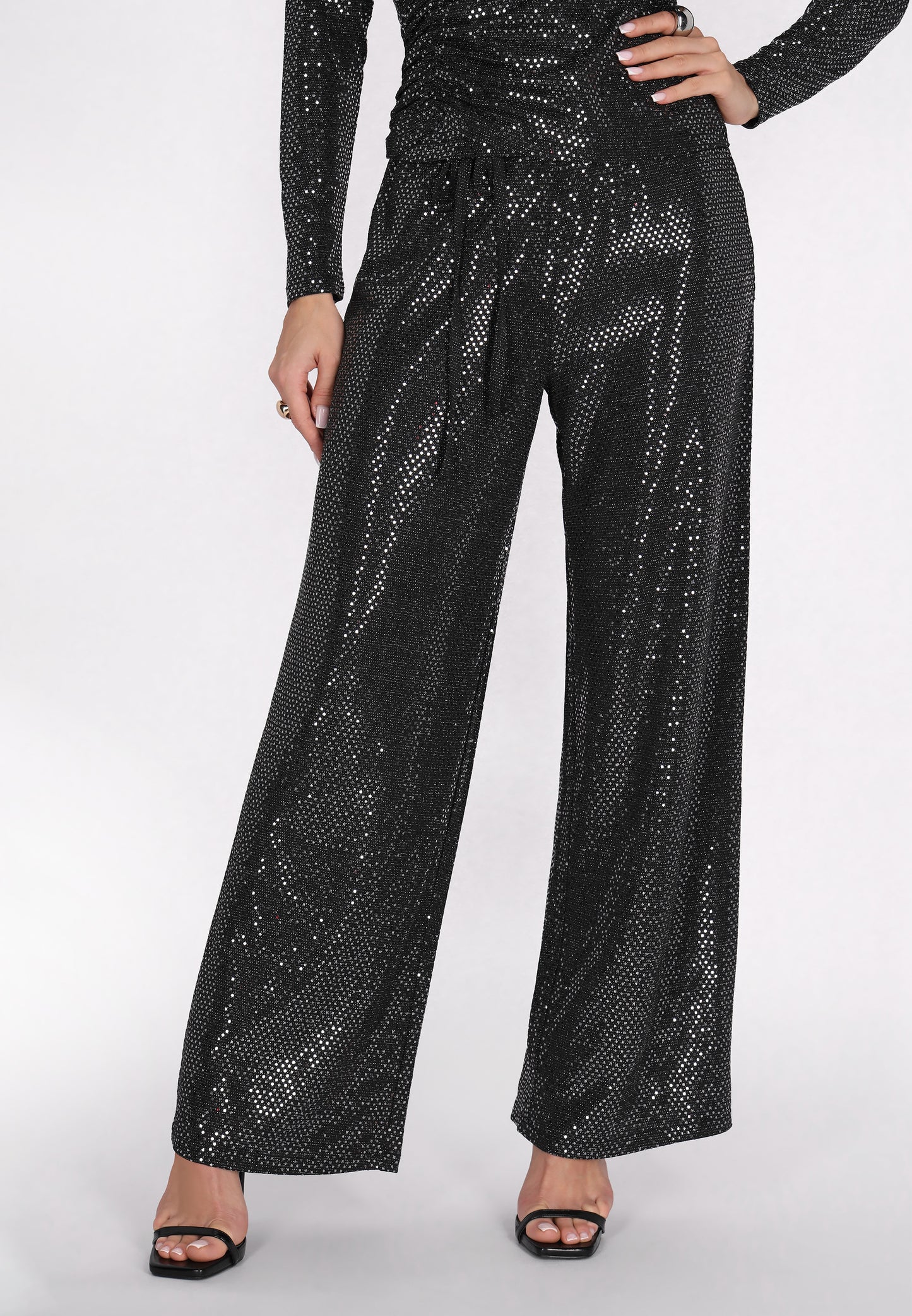 faina women's pants