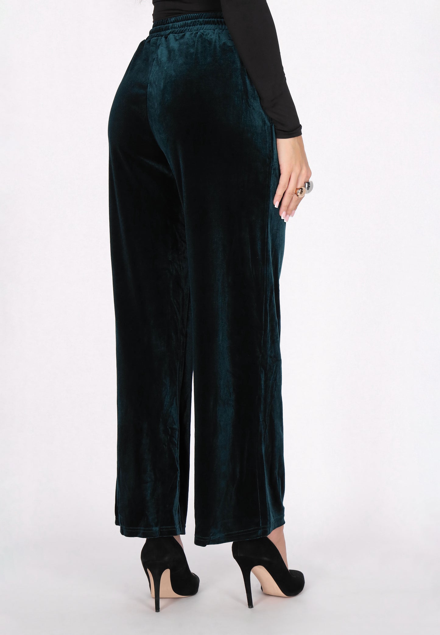 faina women's pants