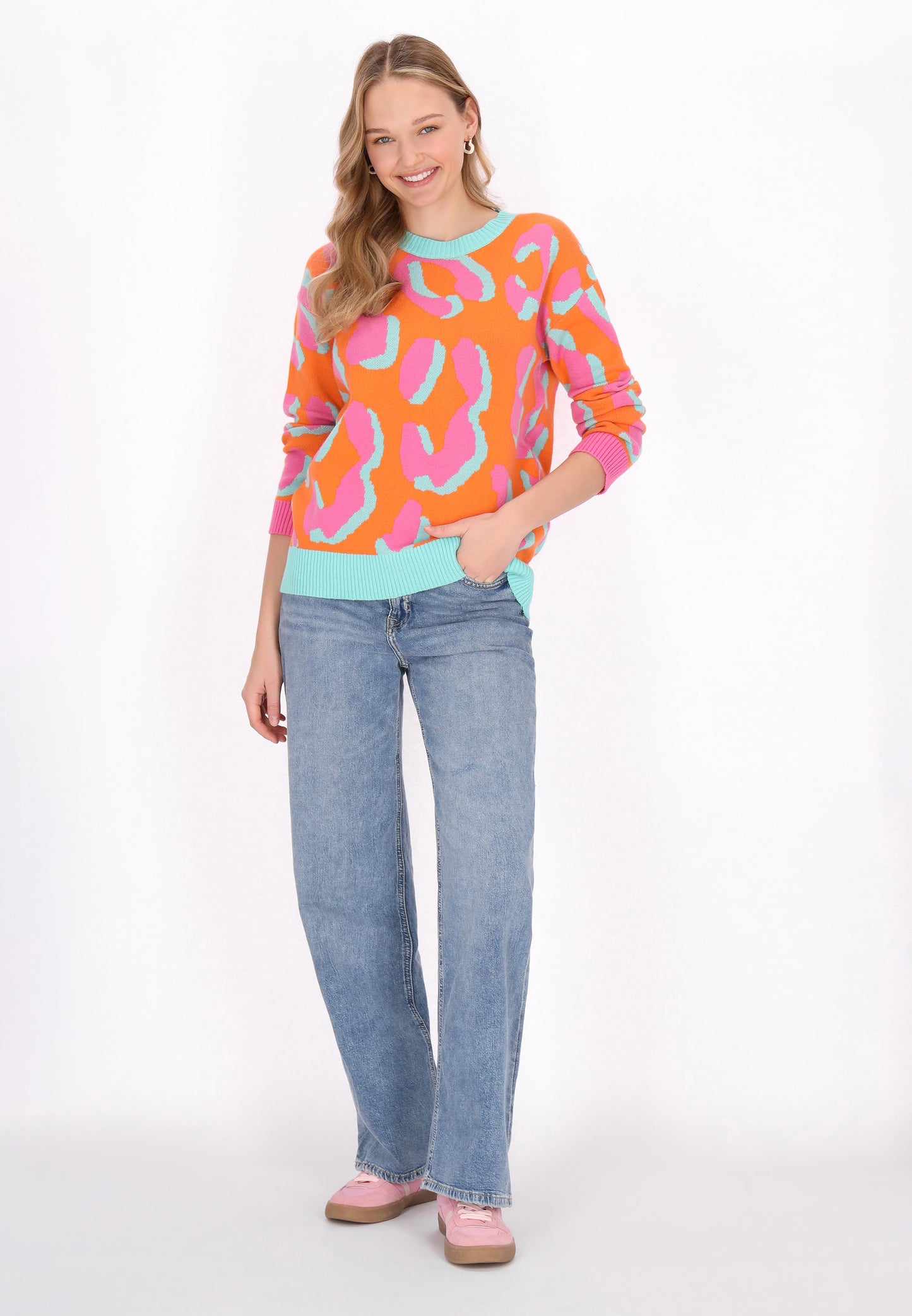 myMo women's sweater
