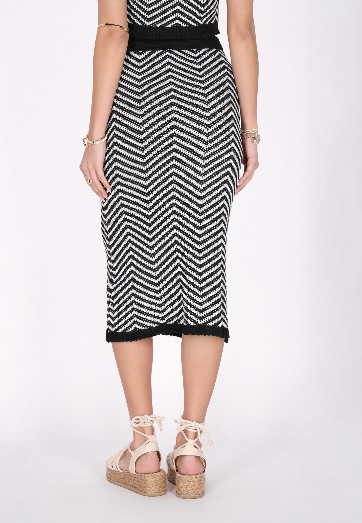 IZIA women's skirt