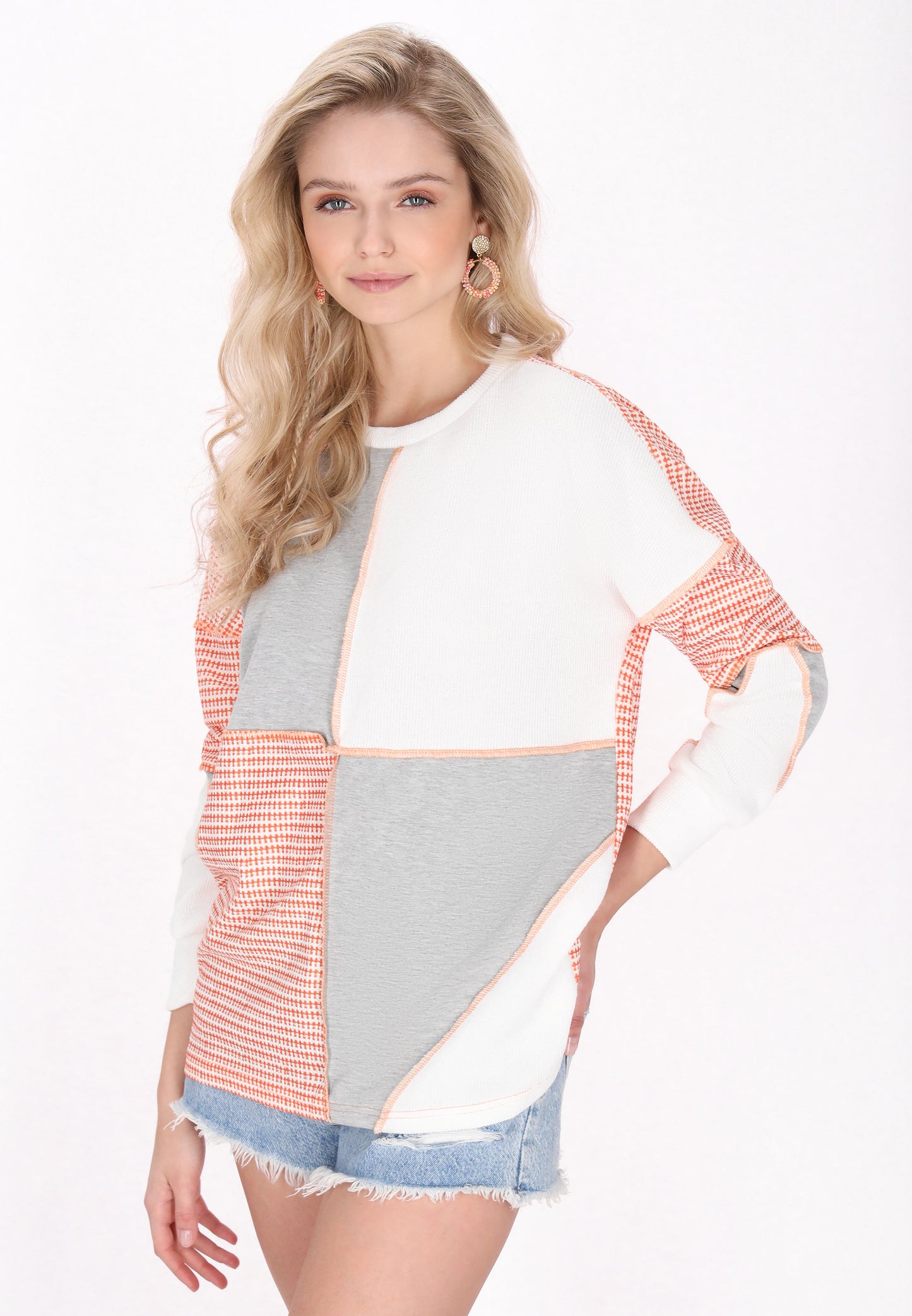 IZIA women's sweatshirt