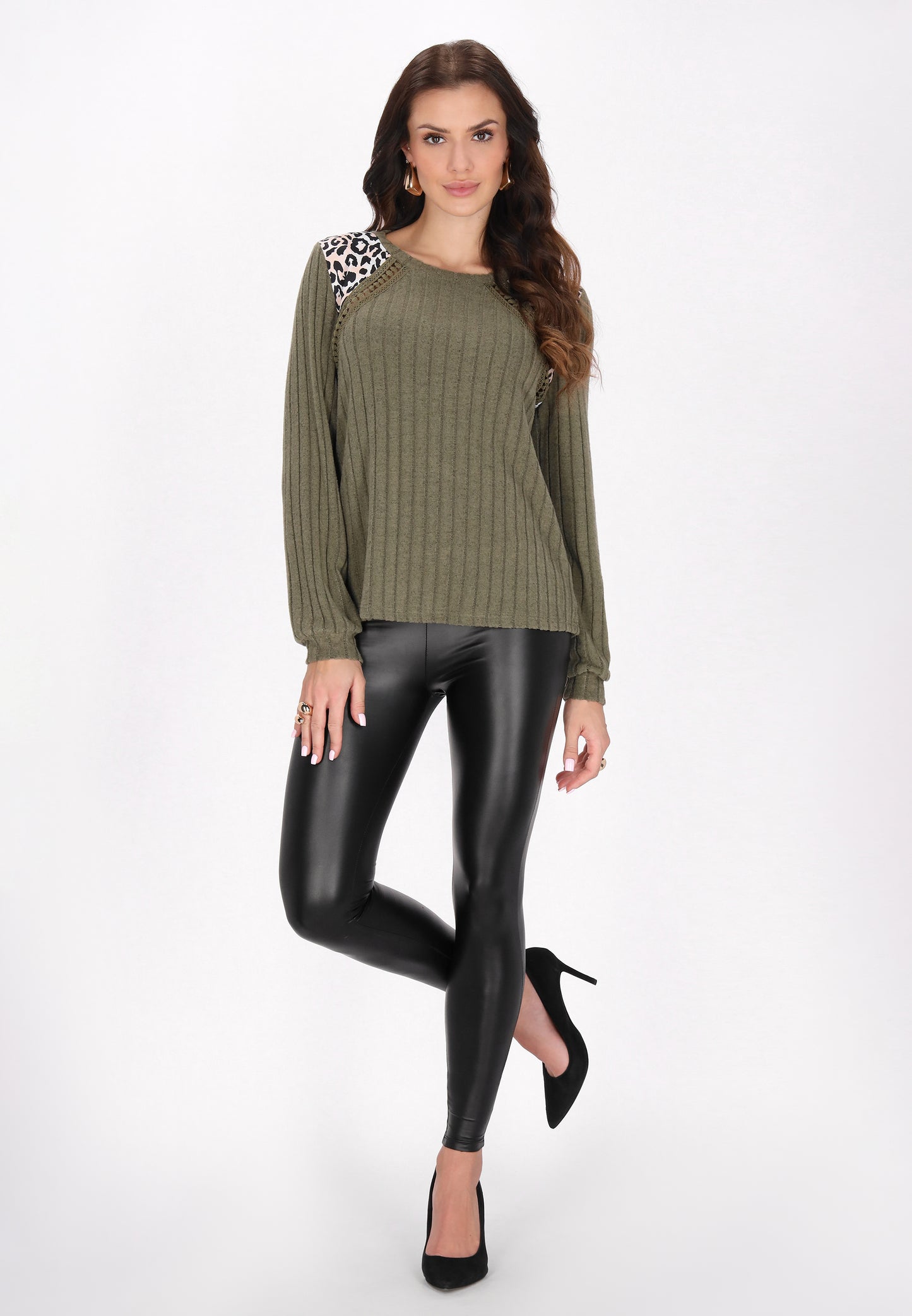 faina women's sweater