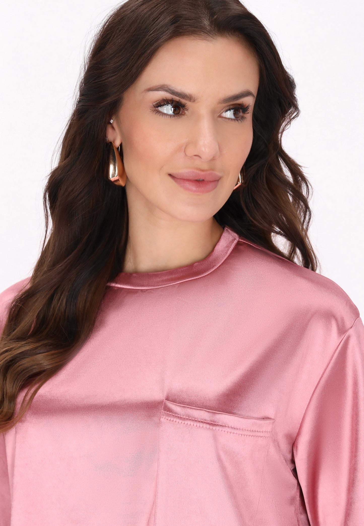faina women's T shirt