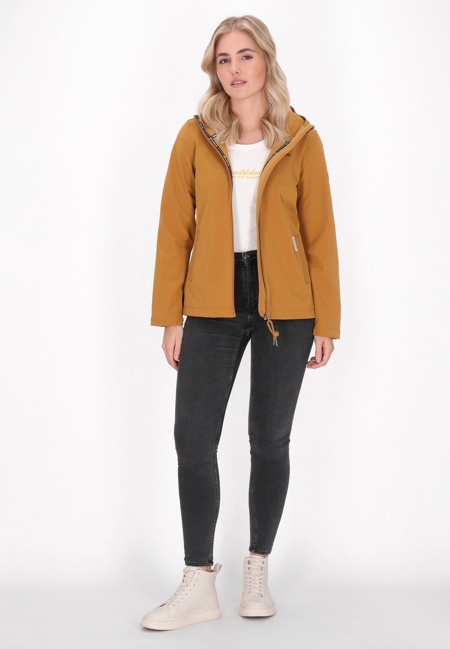 Schmuddelwedda women's softshell jacket