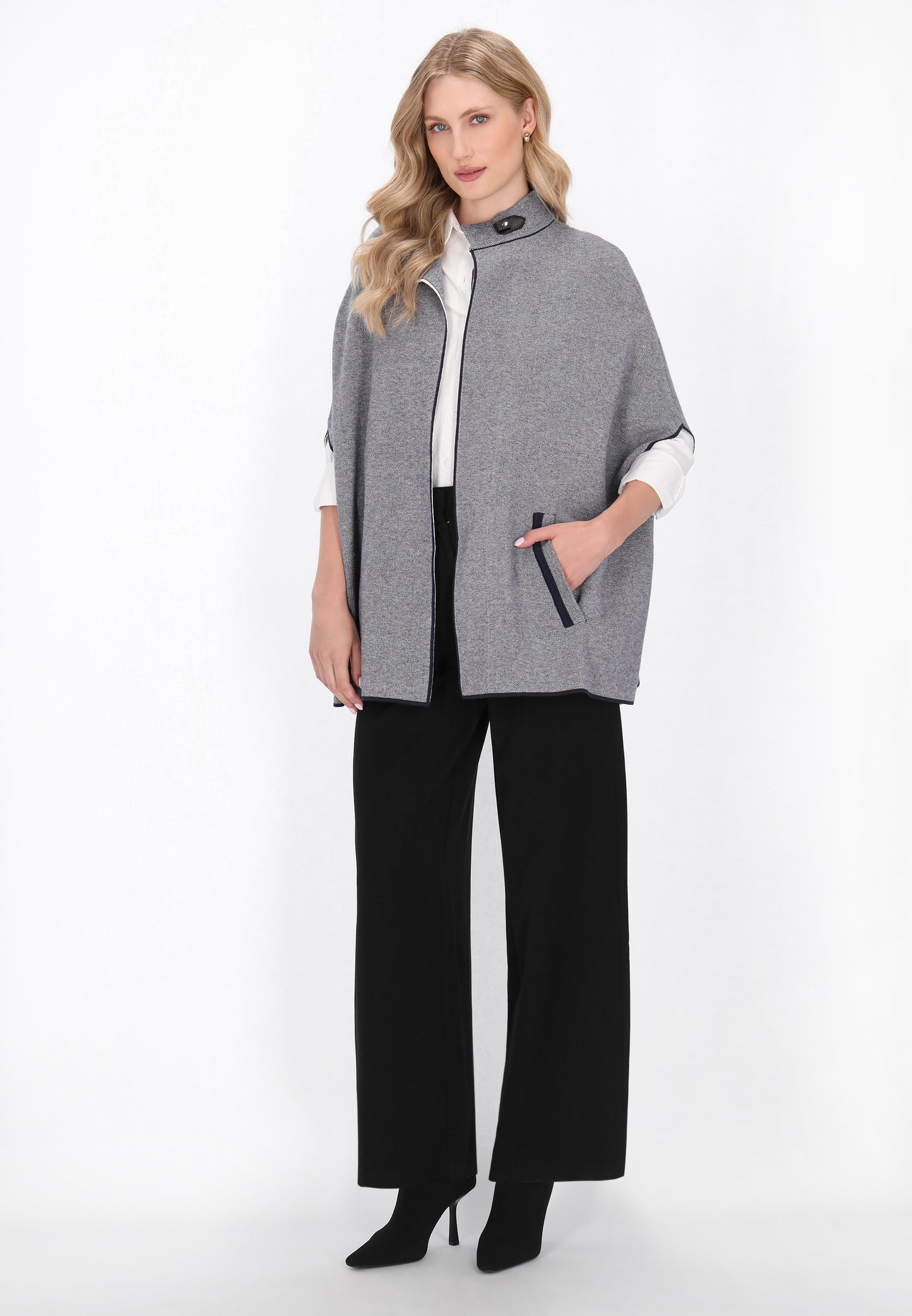 DreiMaster Klassik Women's Poncho