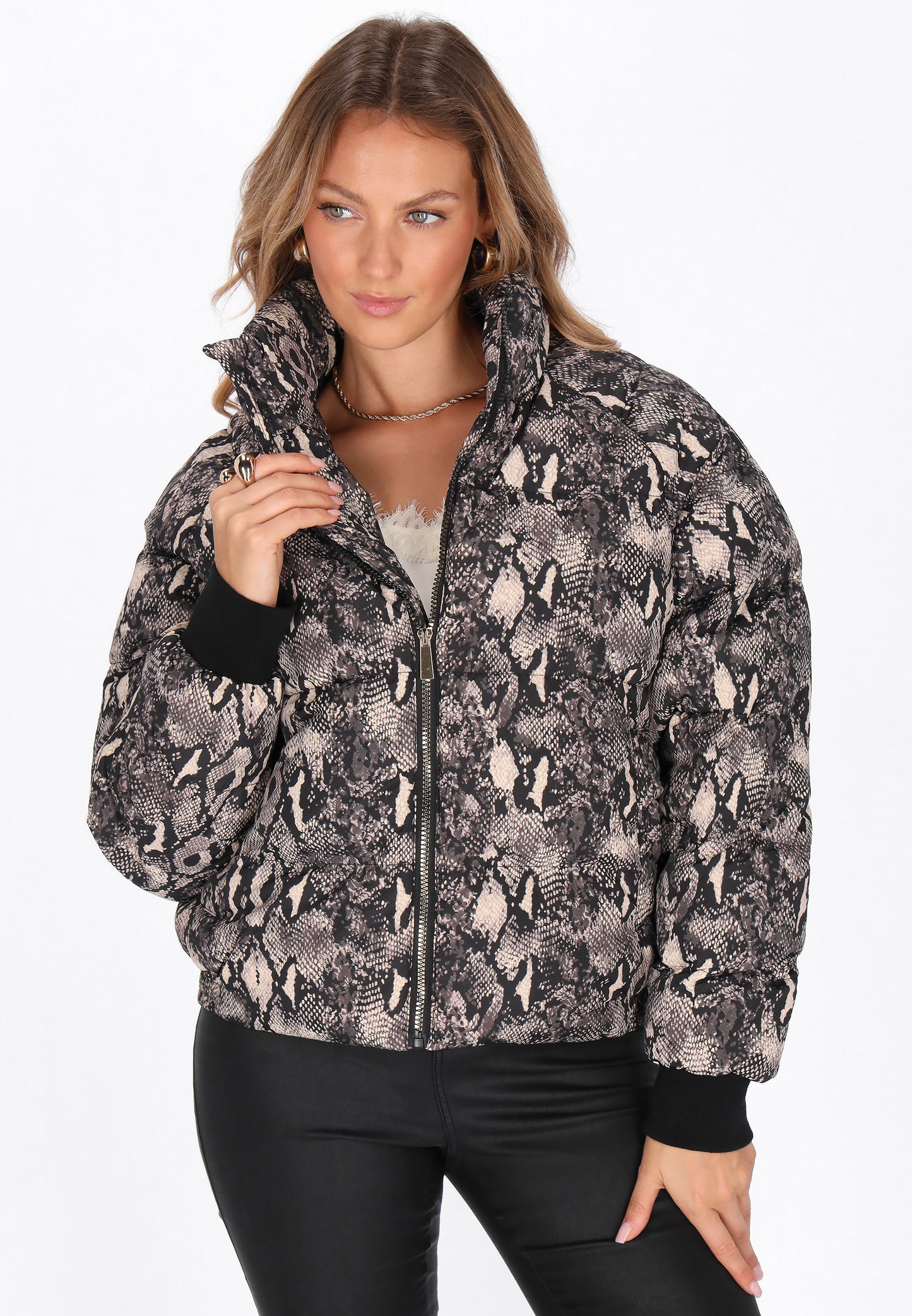 faina Women's Jacket