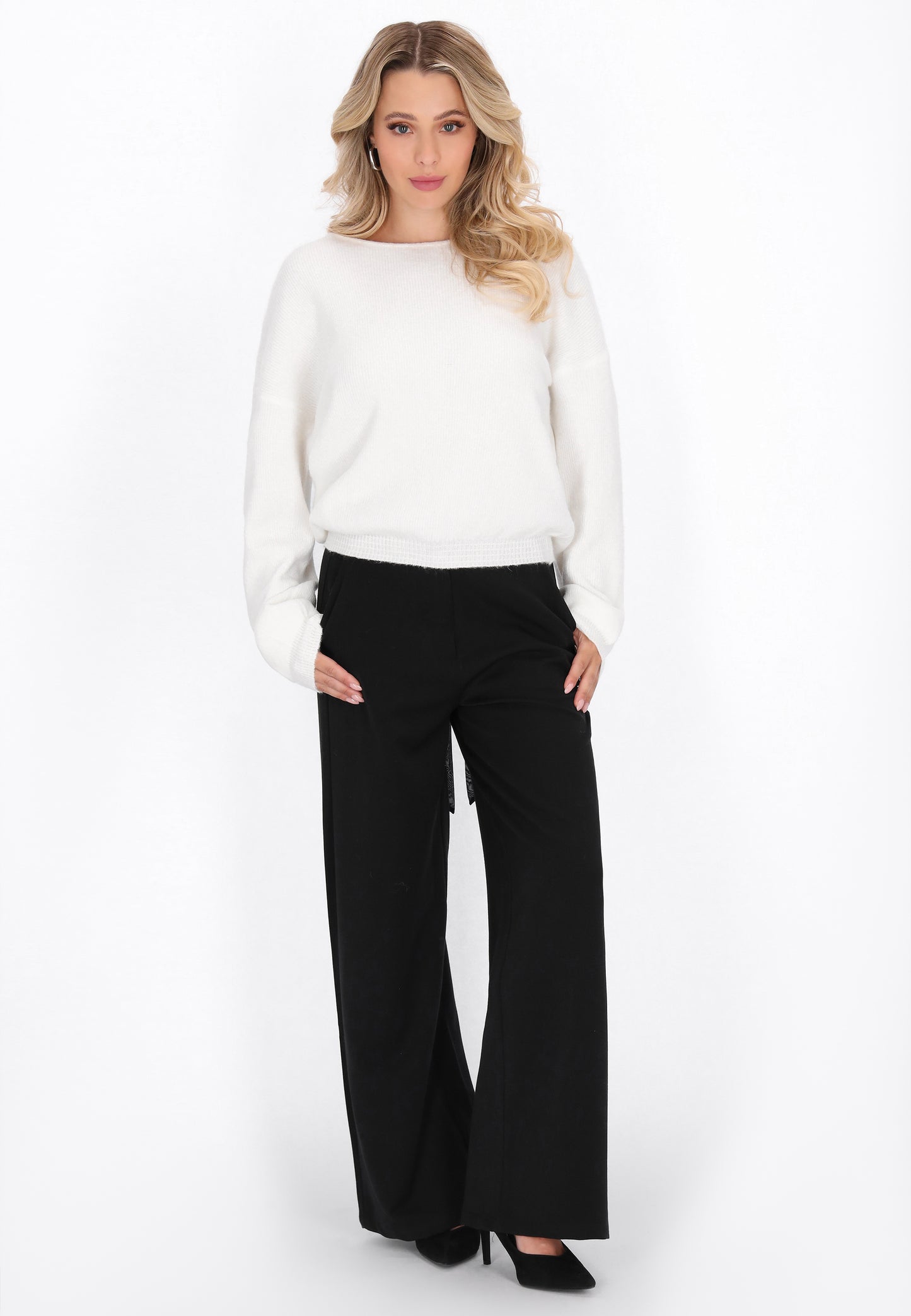 faina Women's Sweater