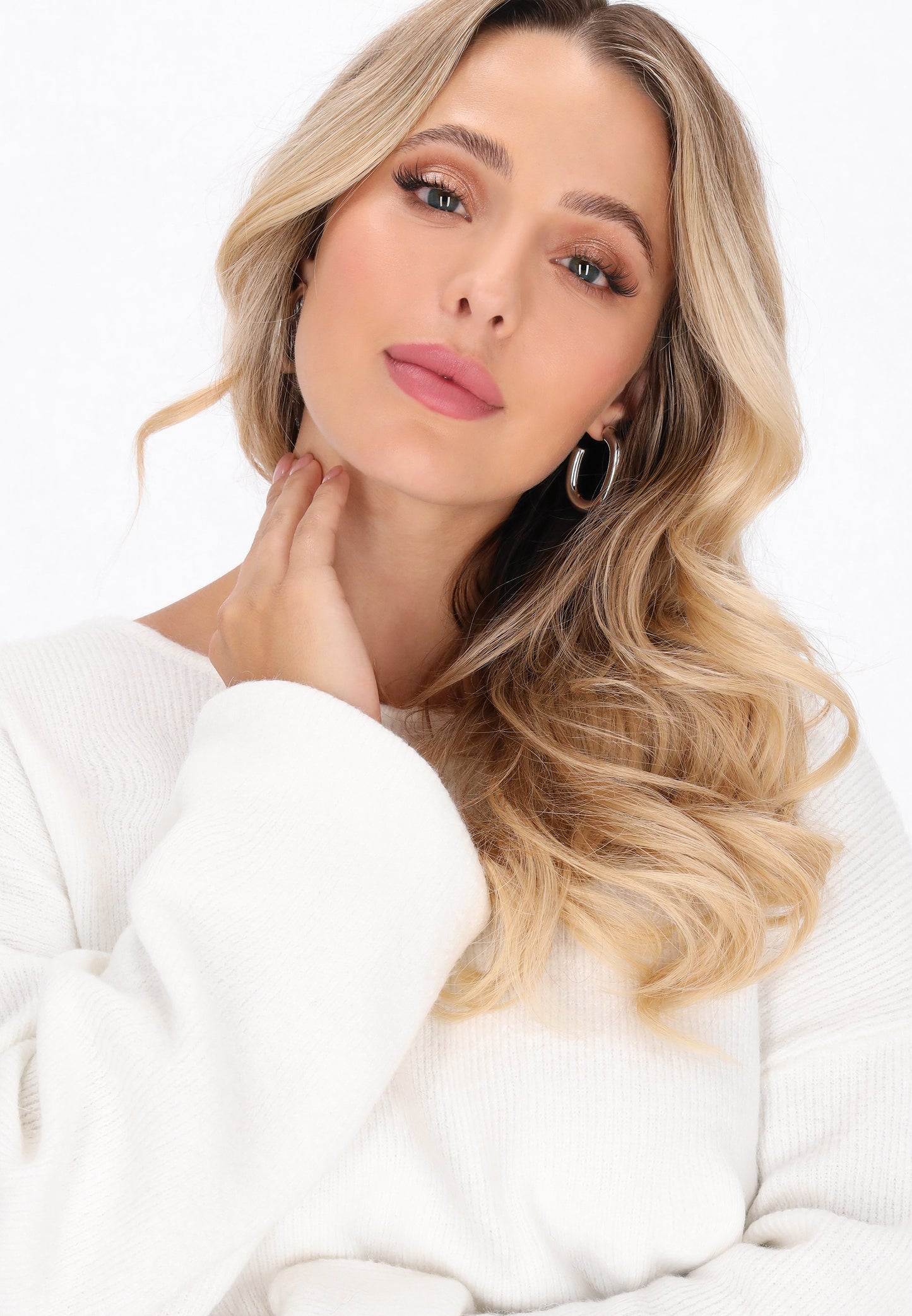 faina Women's Sweater