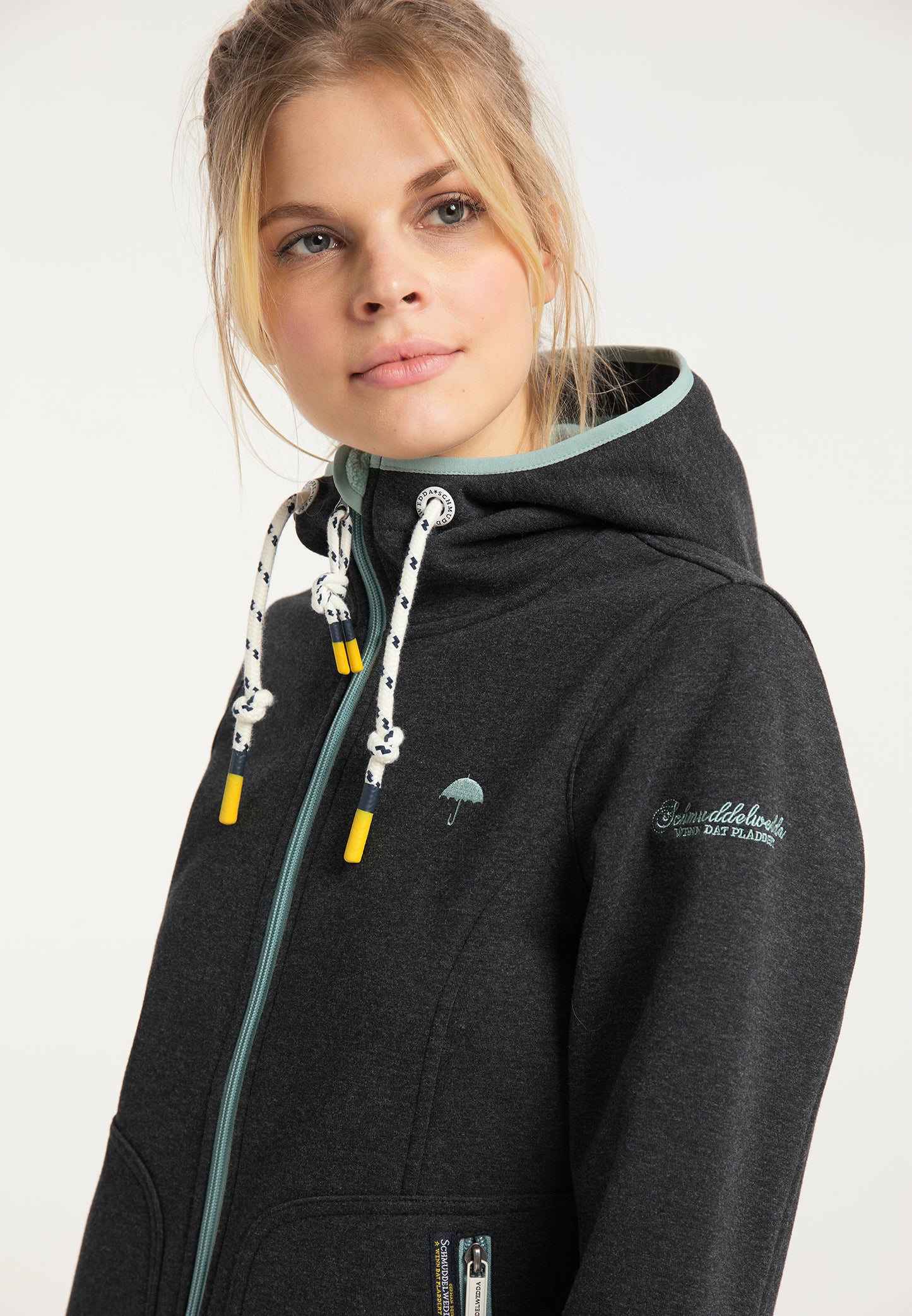 Schmuddelwedda women's functional jacket
