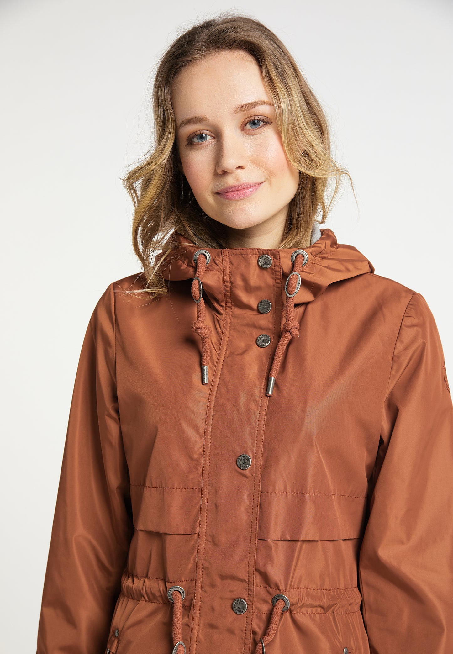 DreiMaster Maritim women's shiny transition jacket