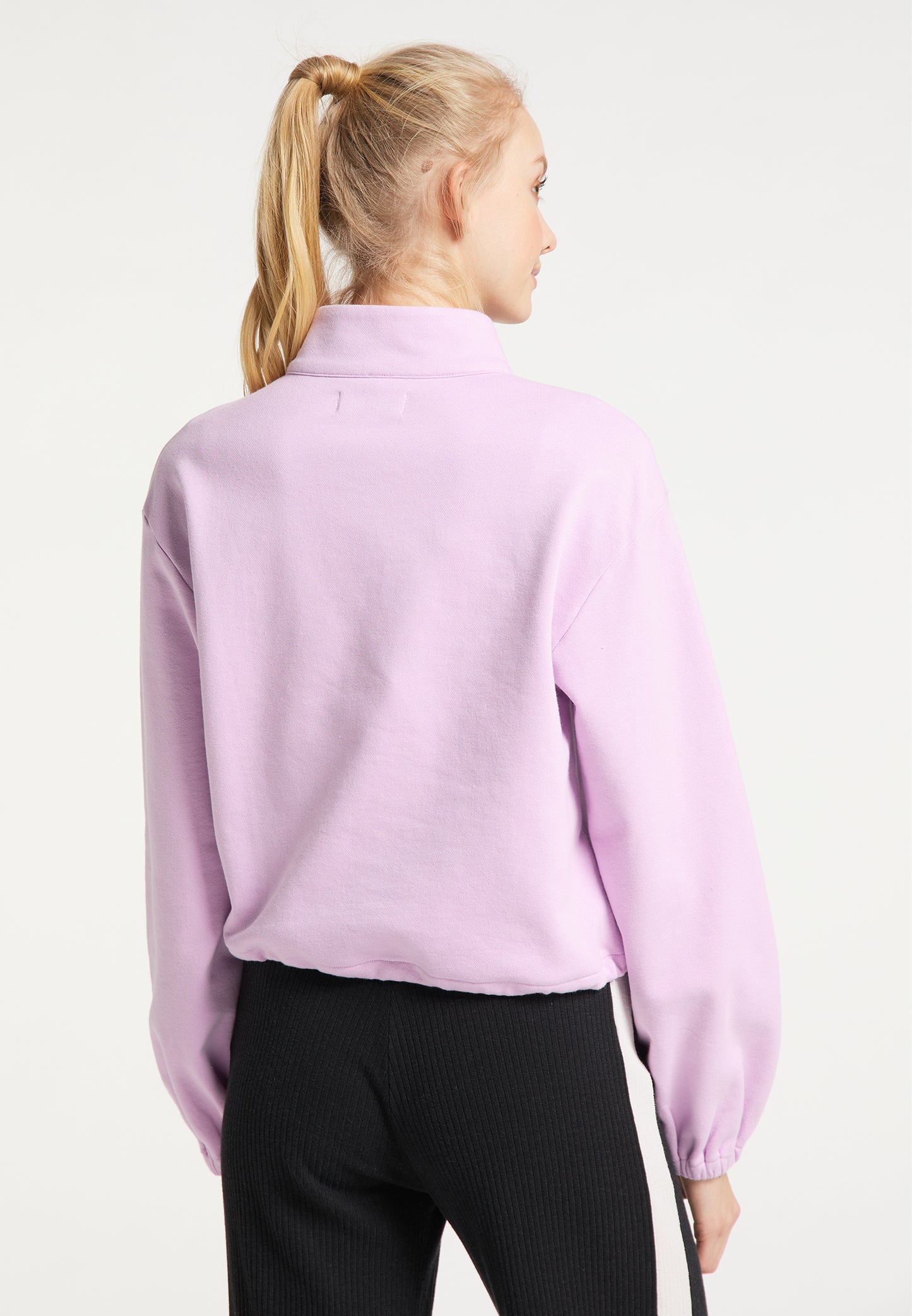 myMo ATHLSR women's sweat sweater