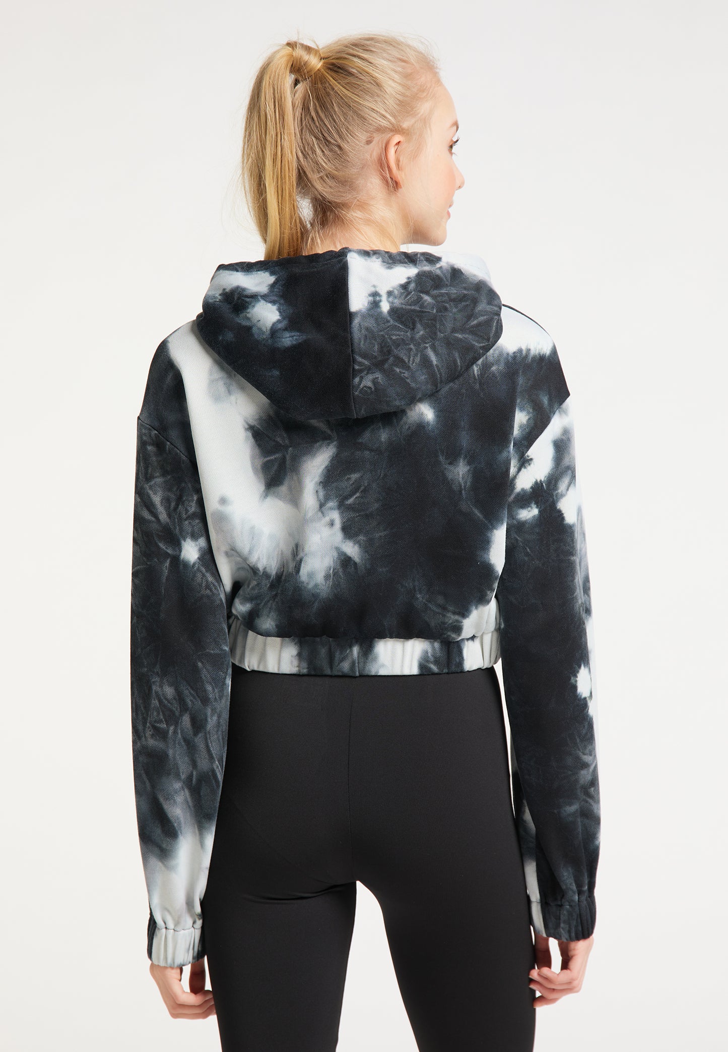 myMo ATHLSR women's hoodie