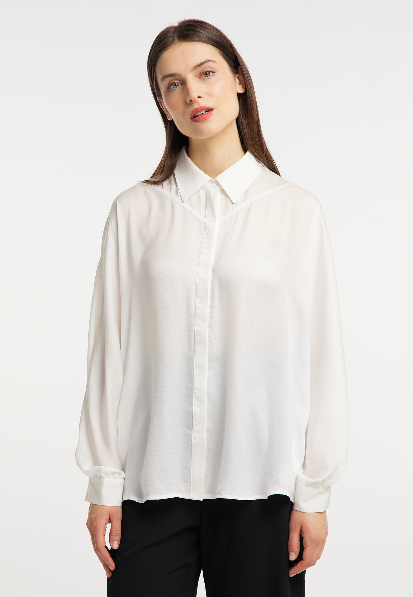 RISA women's oversized blouse
