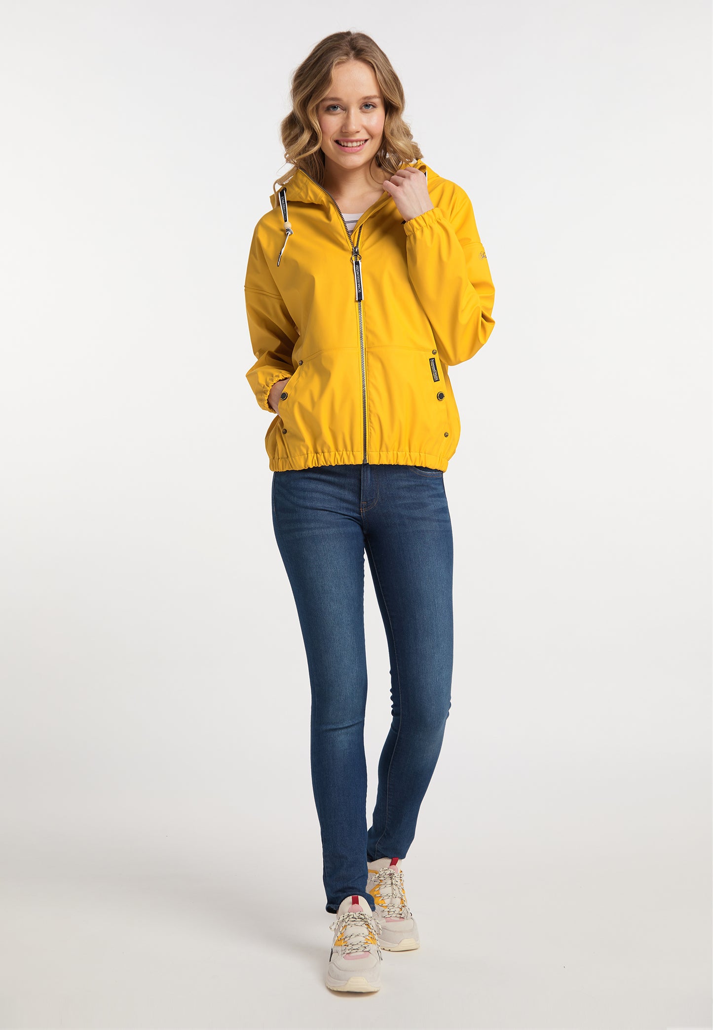 Schmuddelwedda women's rain coat