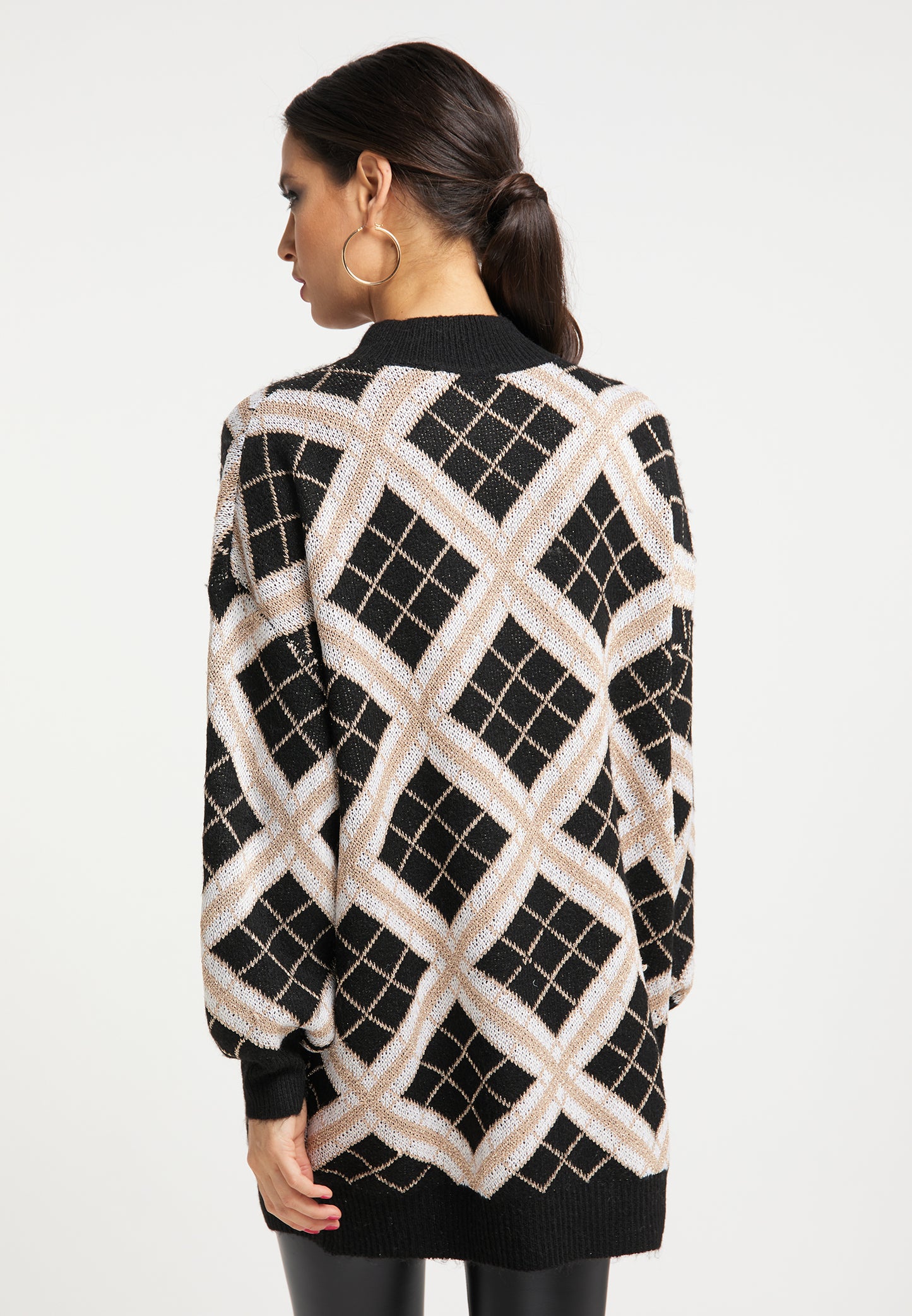 faina women's knitted sweater