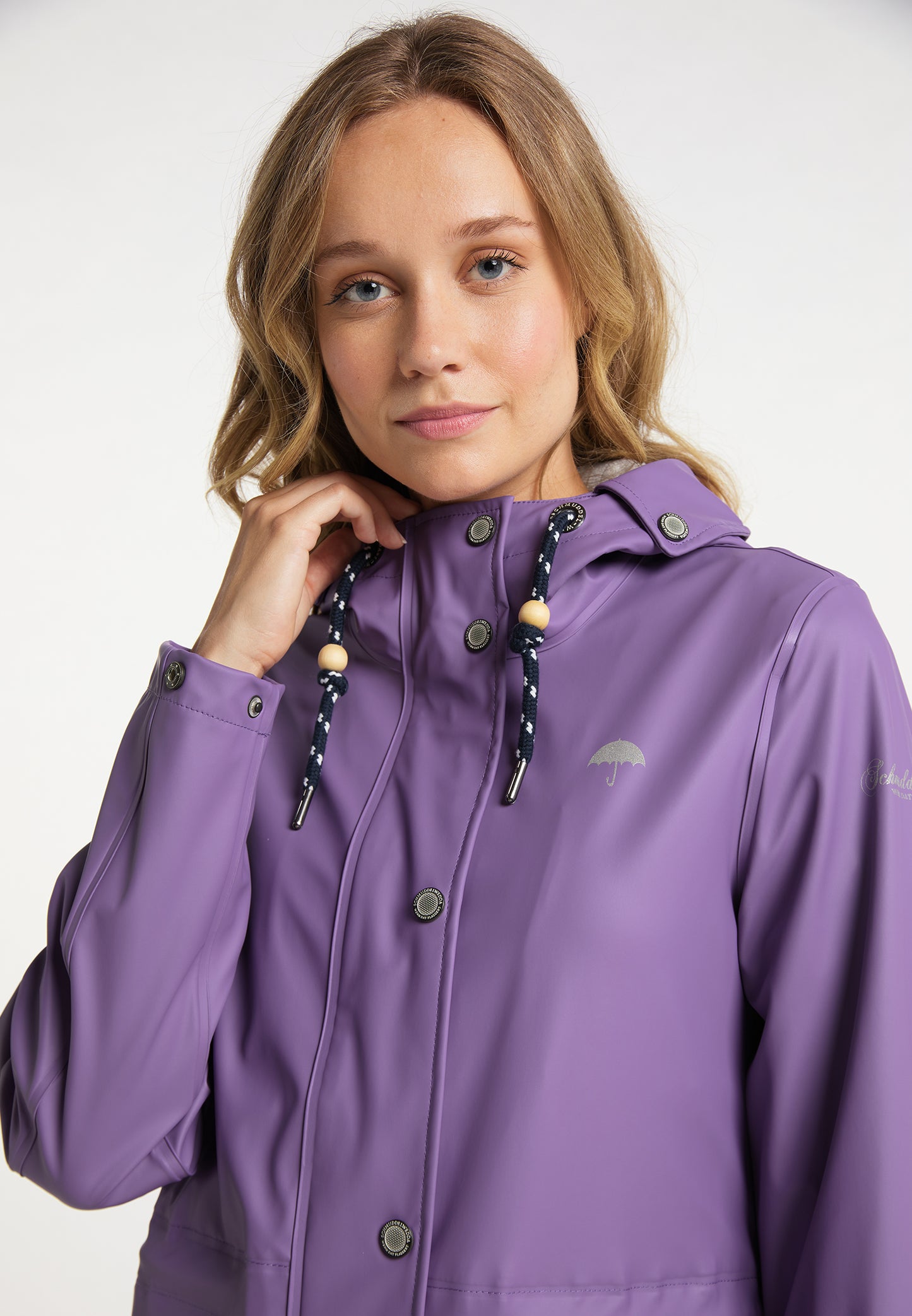 Schmuddelwedda women's rain coat